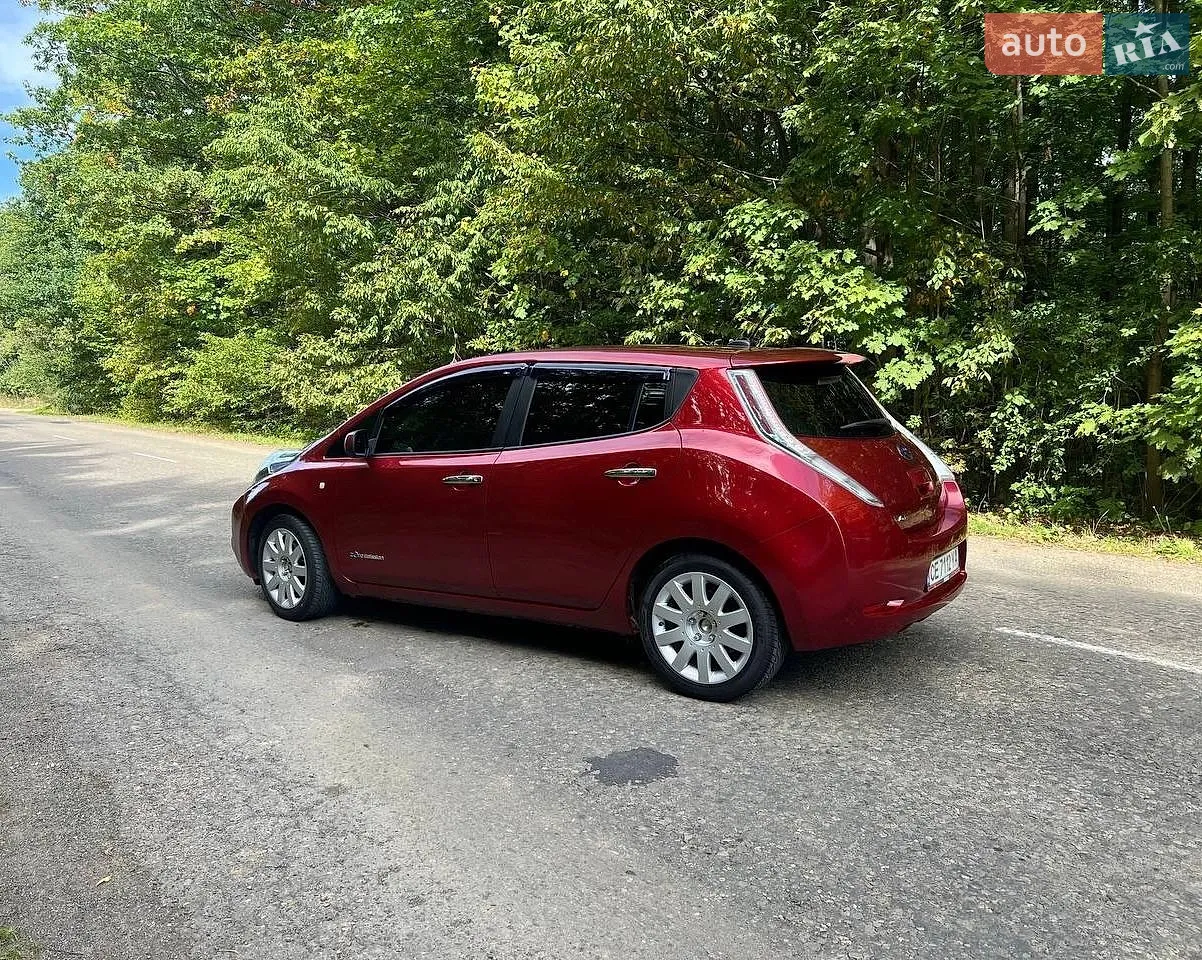 Nissan Leaf 2013 — 1