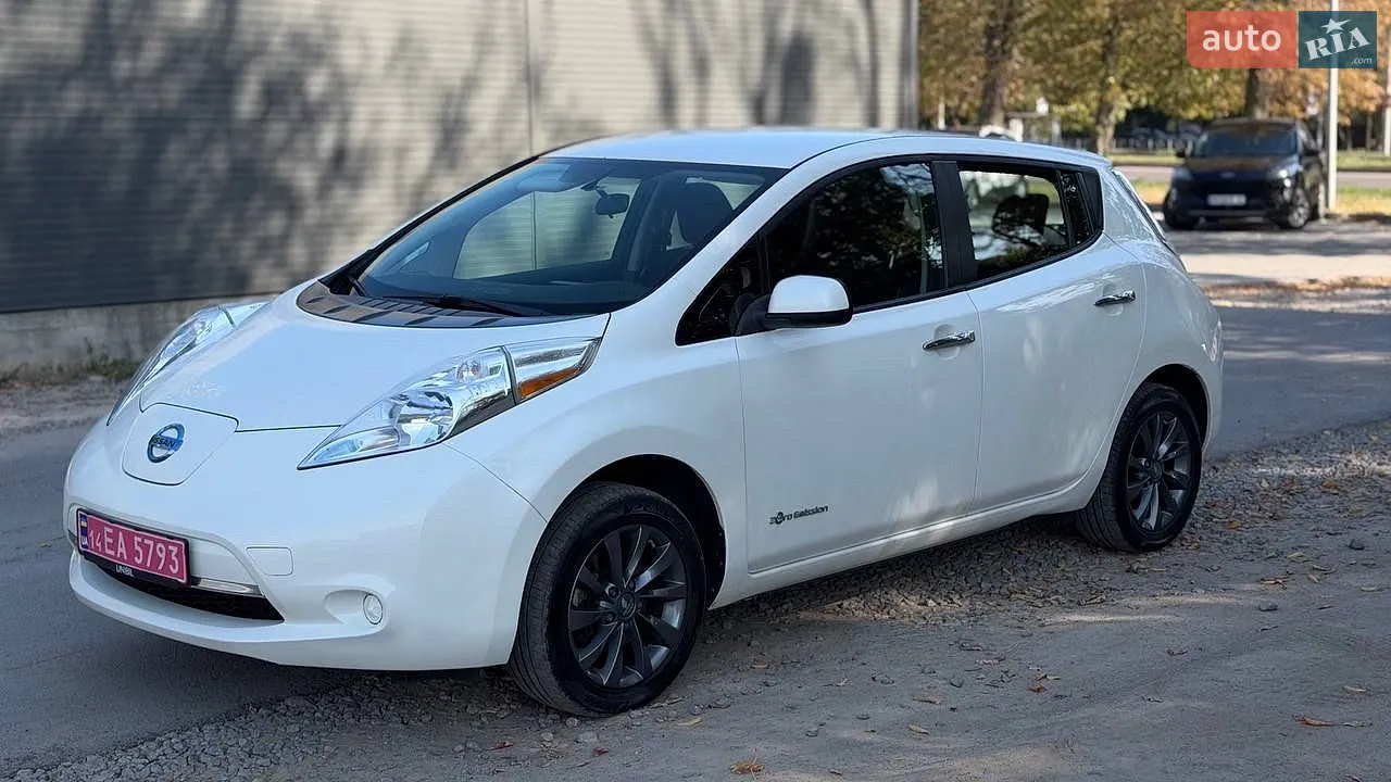 Nissan Leaf, 2015