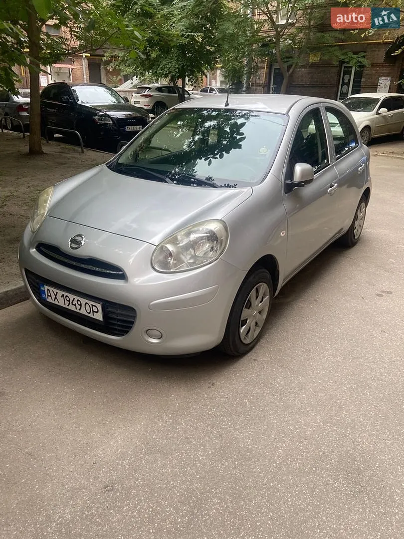 Nissan March, 2013