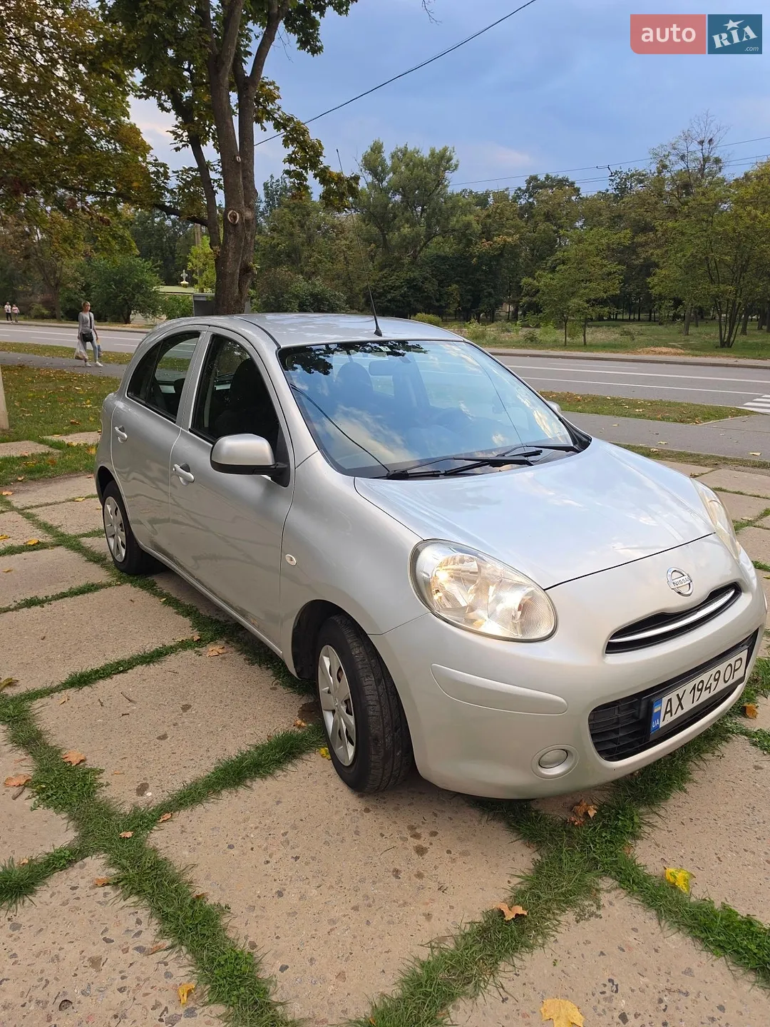 Nissan March, 2013