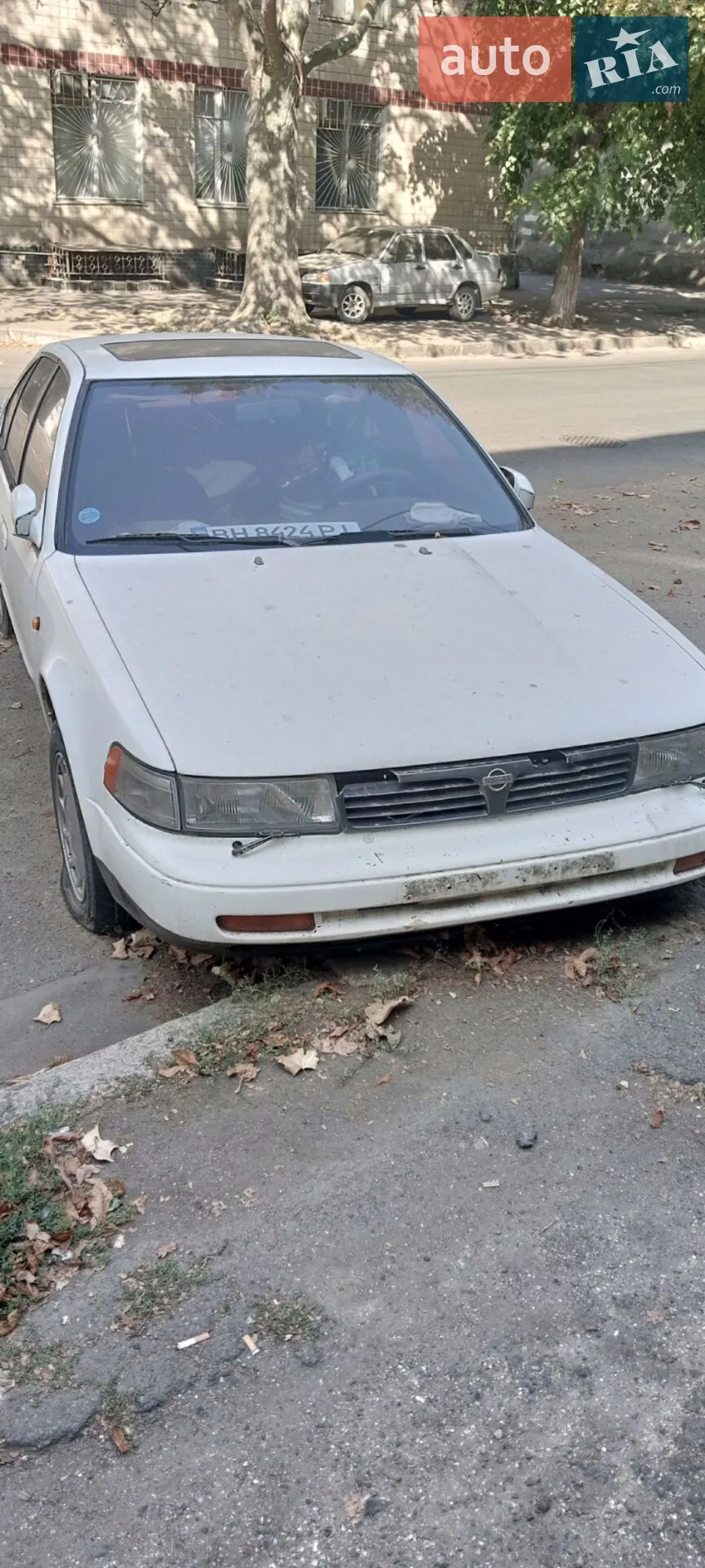 Nissan Maxima, 1990