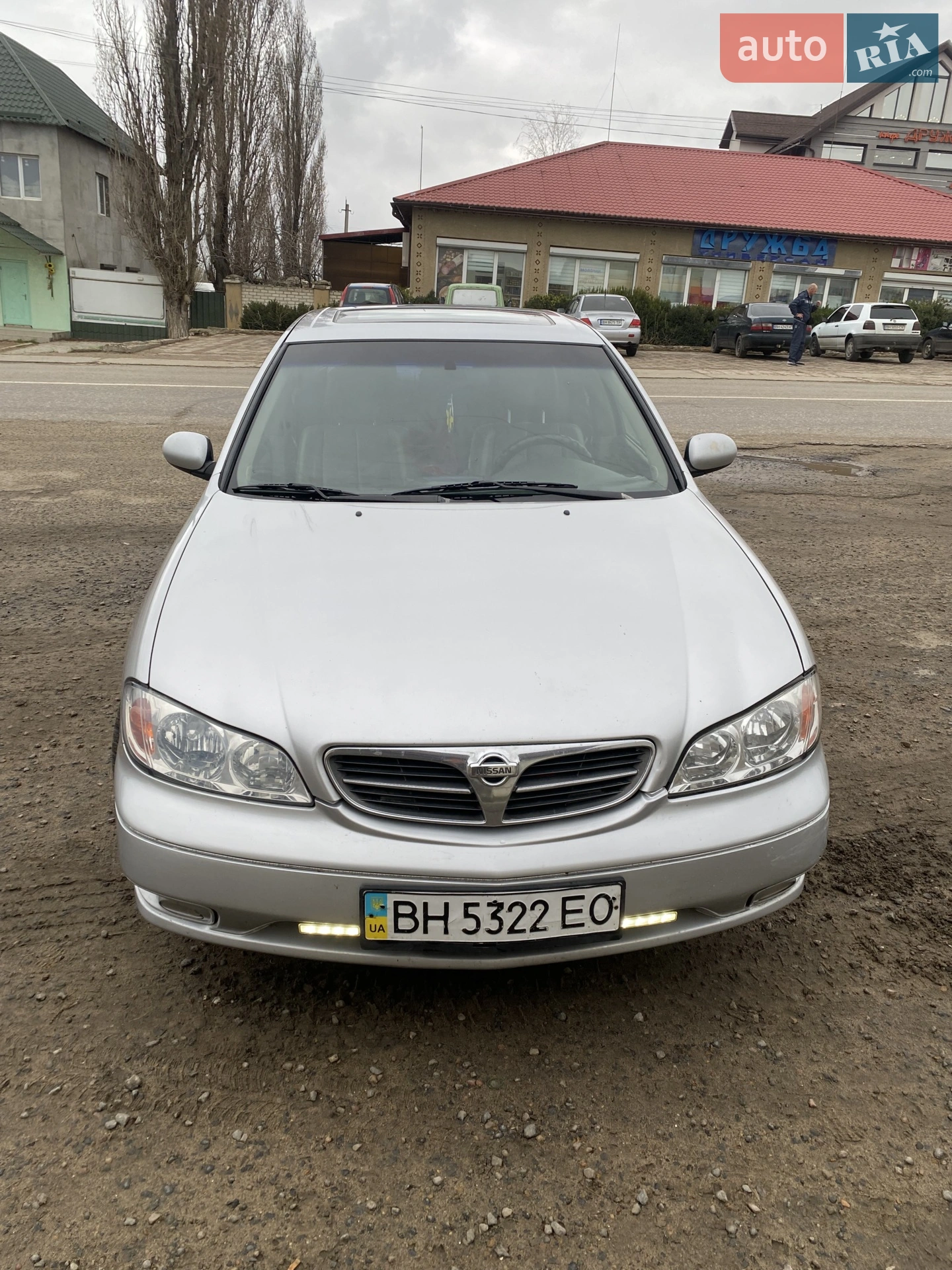 Nissan Maxima, 2001