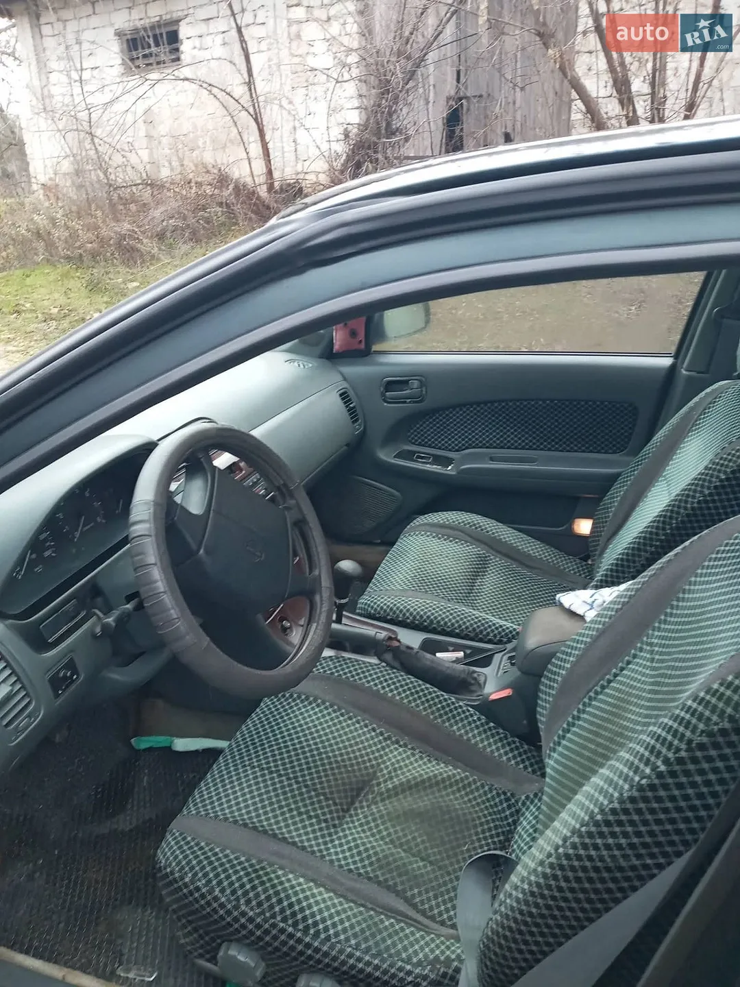 Nissan Maxima, 1995