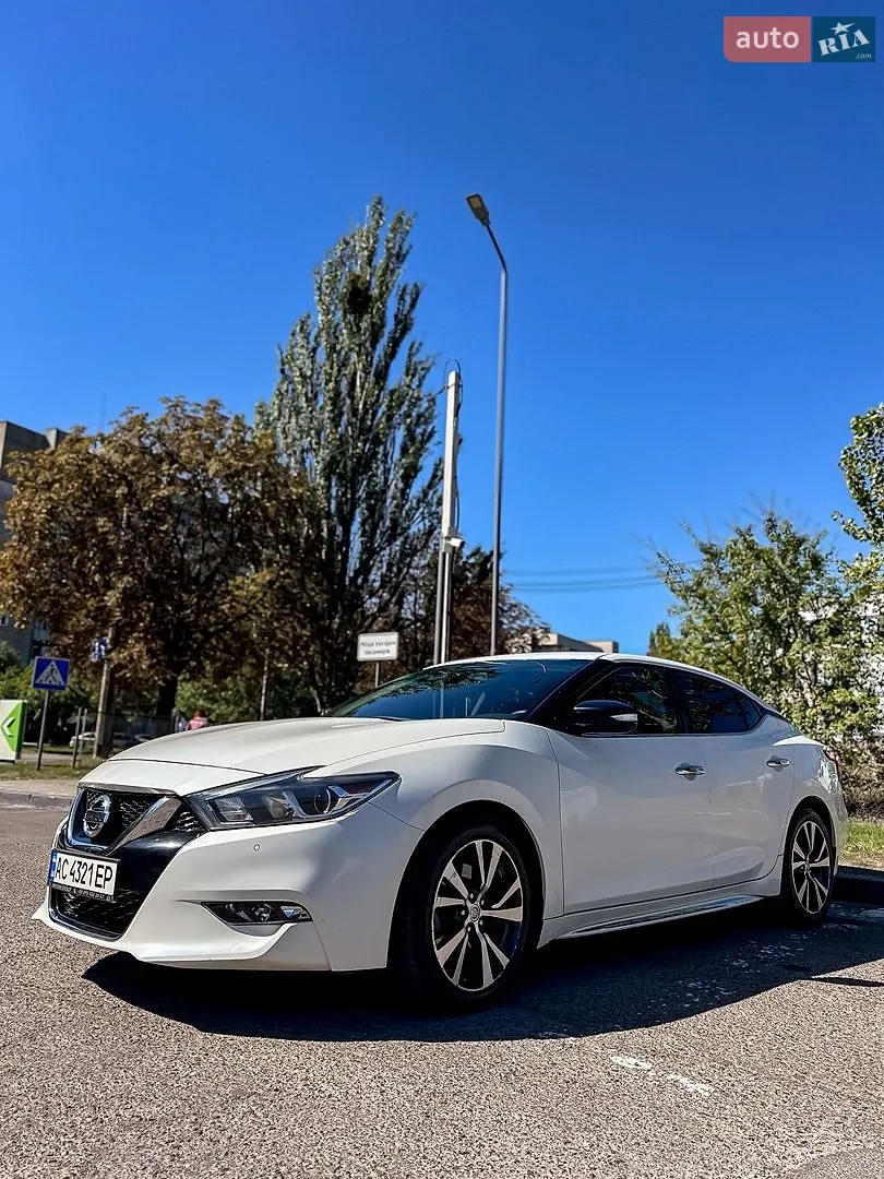Nissan Maxima, 2016