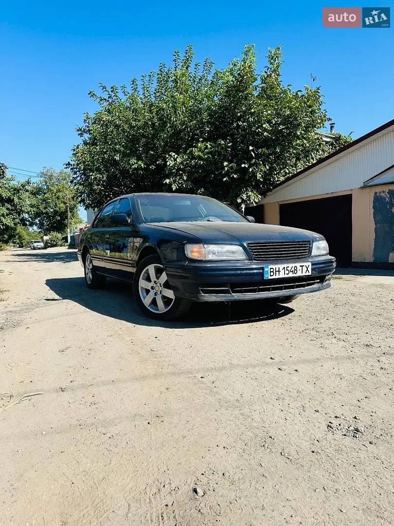 Nissan Maxima, 1995
