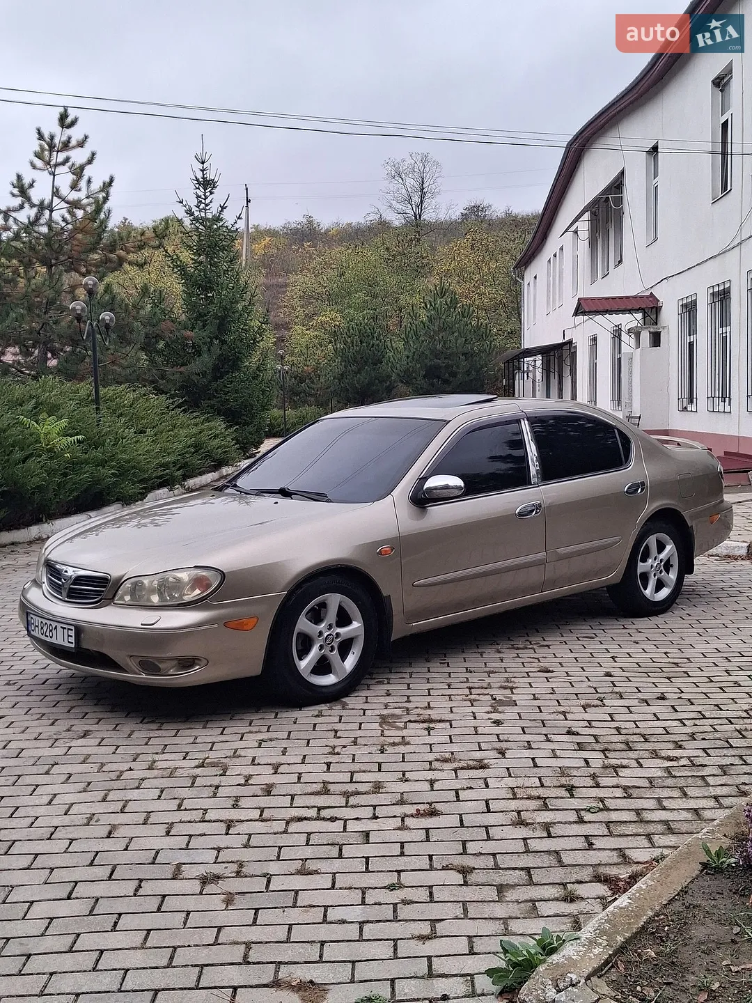 Nissan Maxima, 2002
