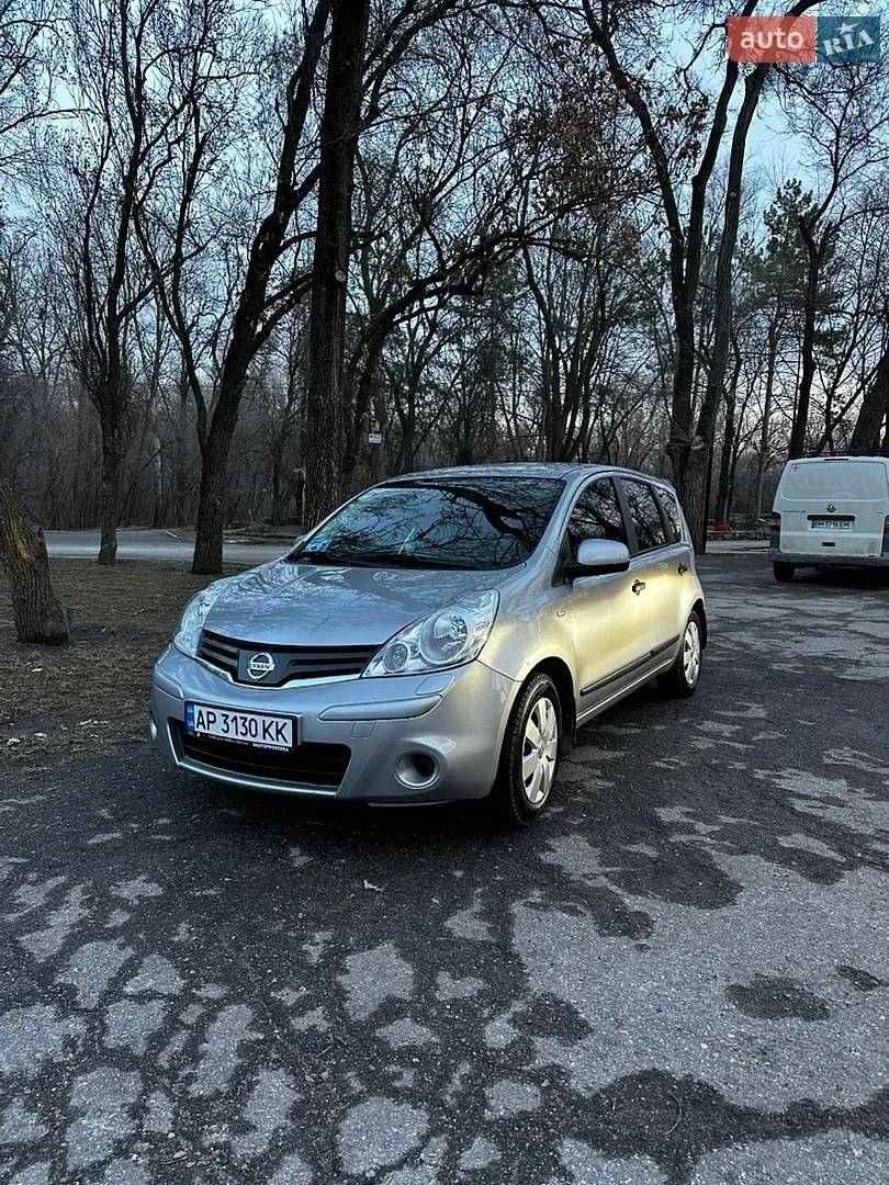 Nissan Note, 2011