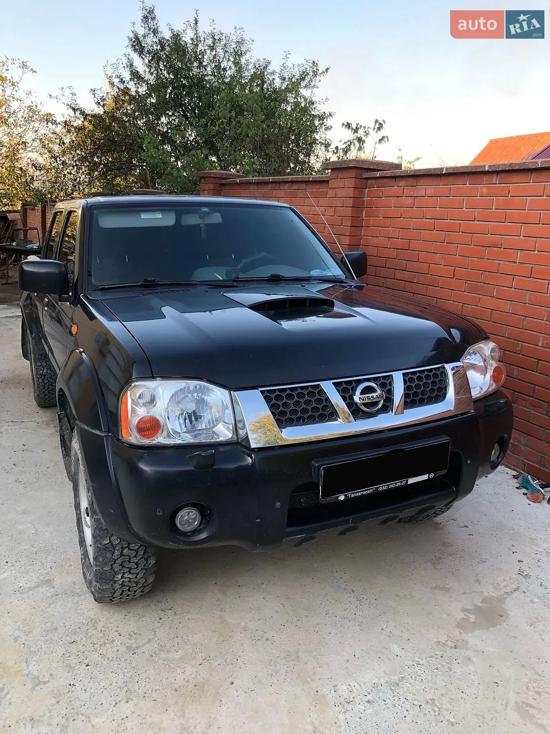 Nissan NP300, 2008