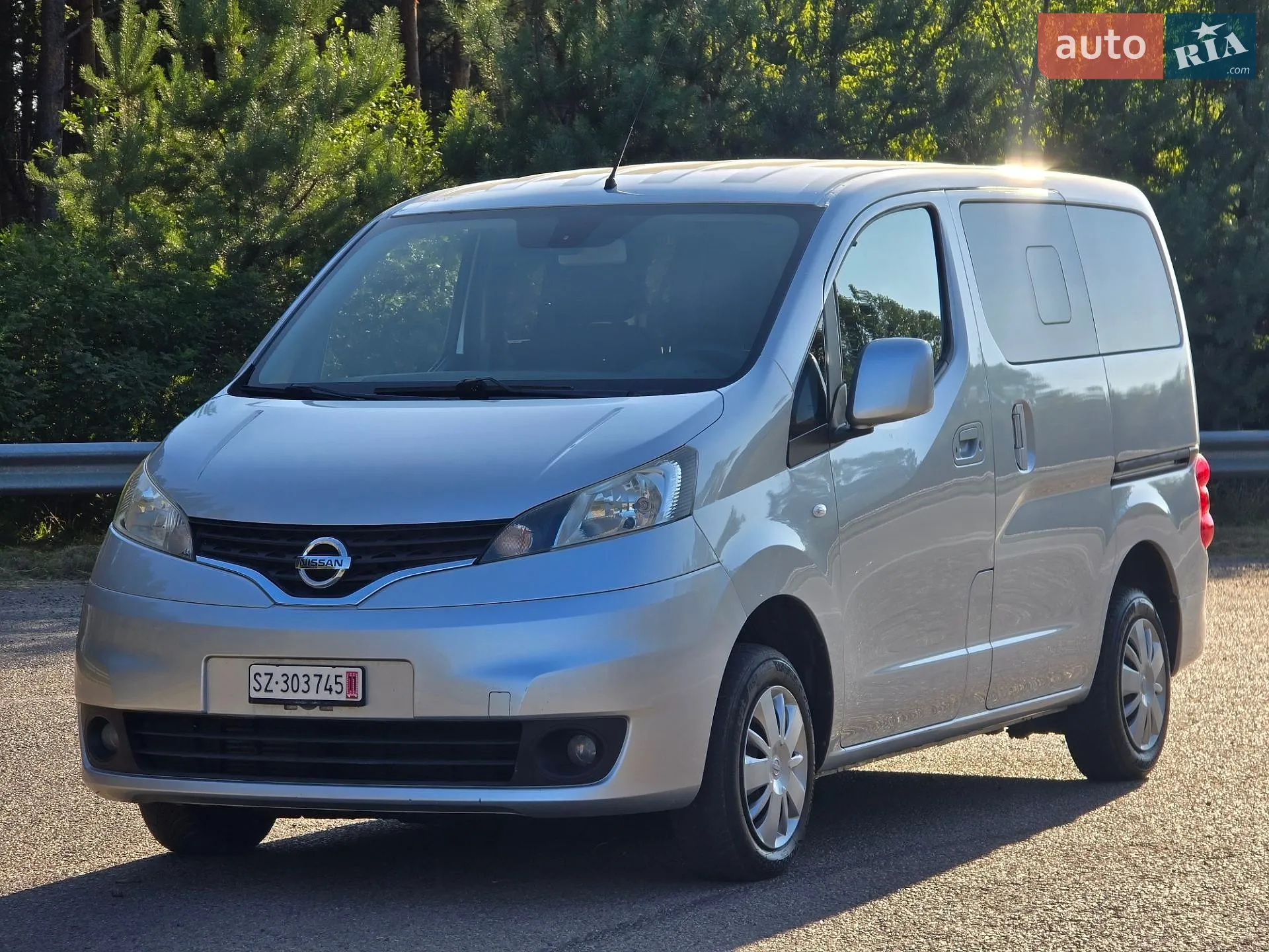 Nissan NV200, 2011