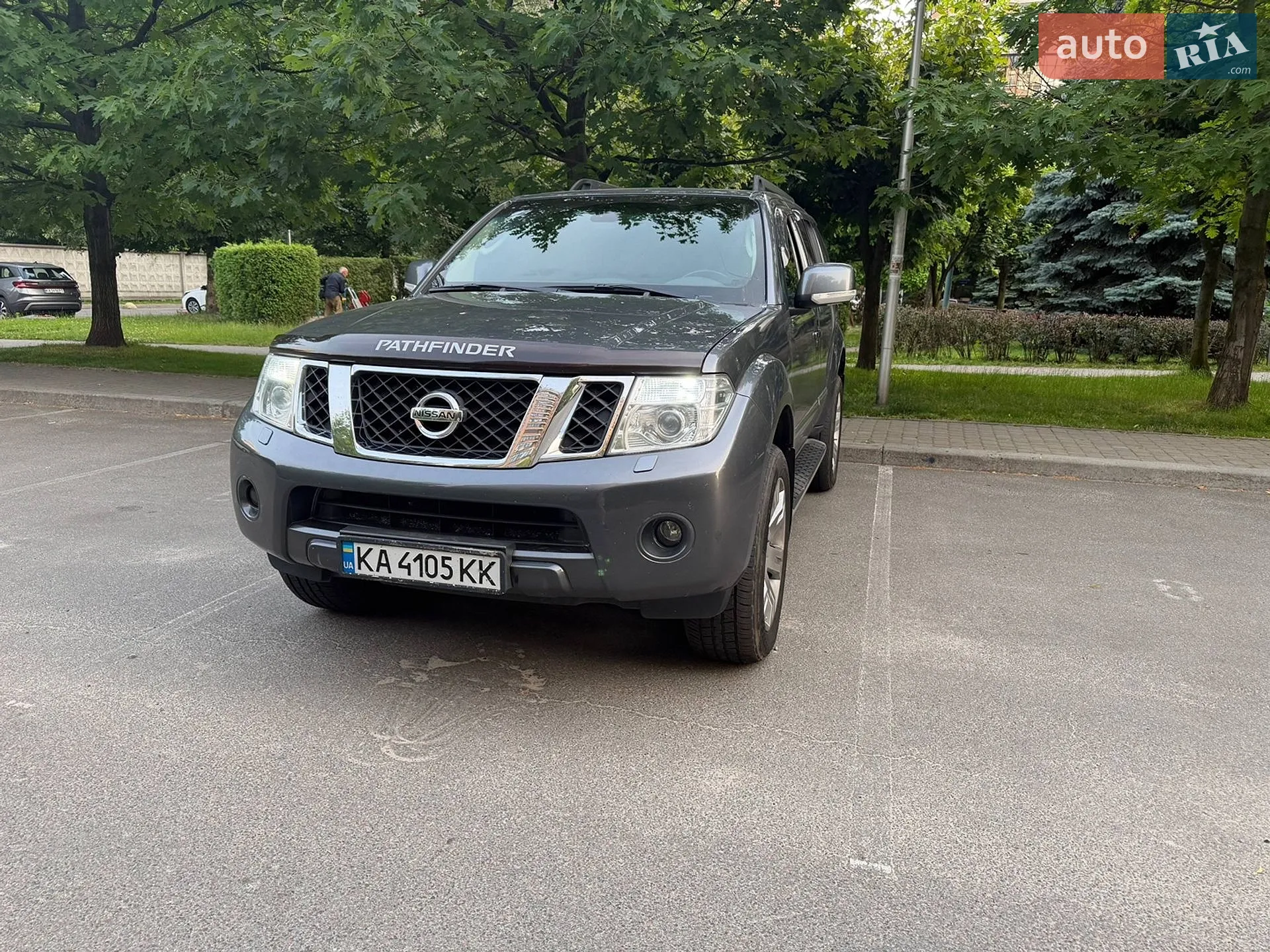 Nissan Pathfinder, 2011