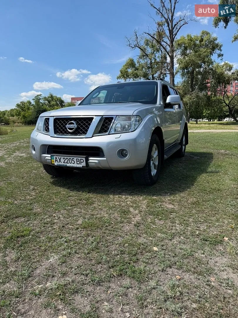 Nissan Pathfinder, 2012