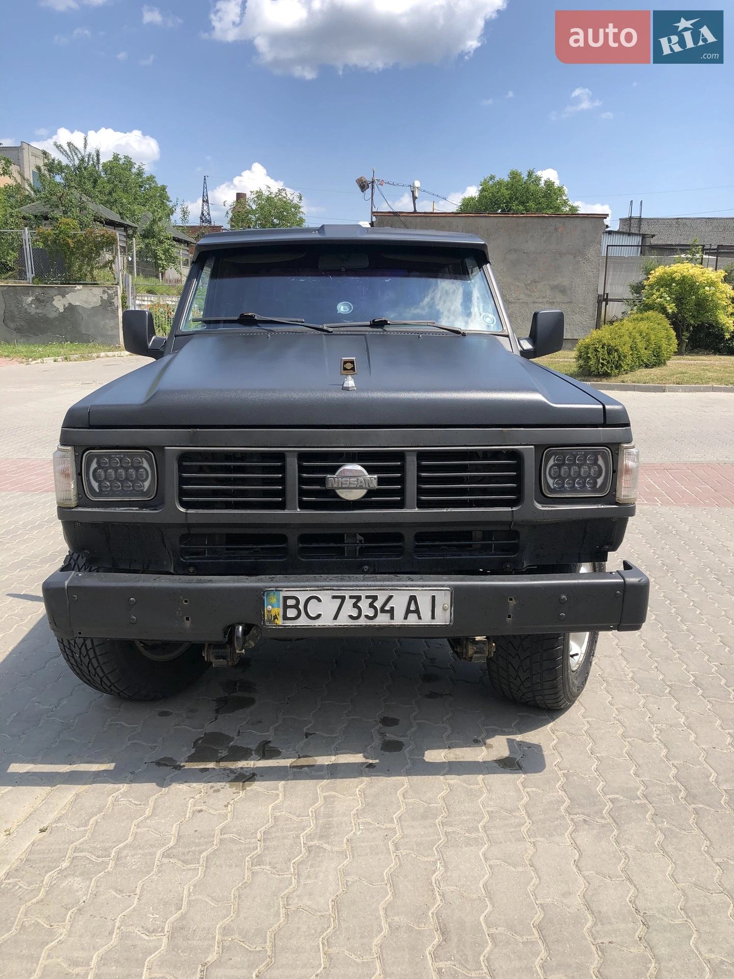 Nissan Patrol, 1989