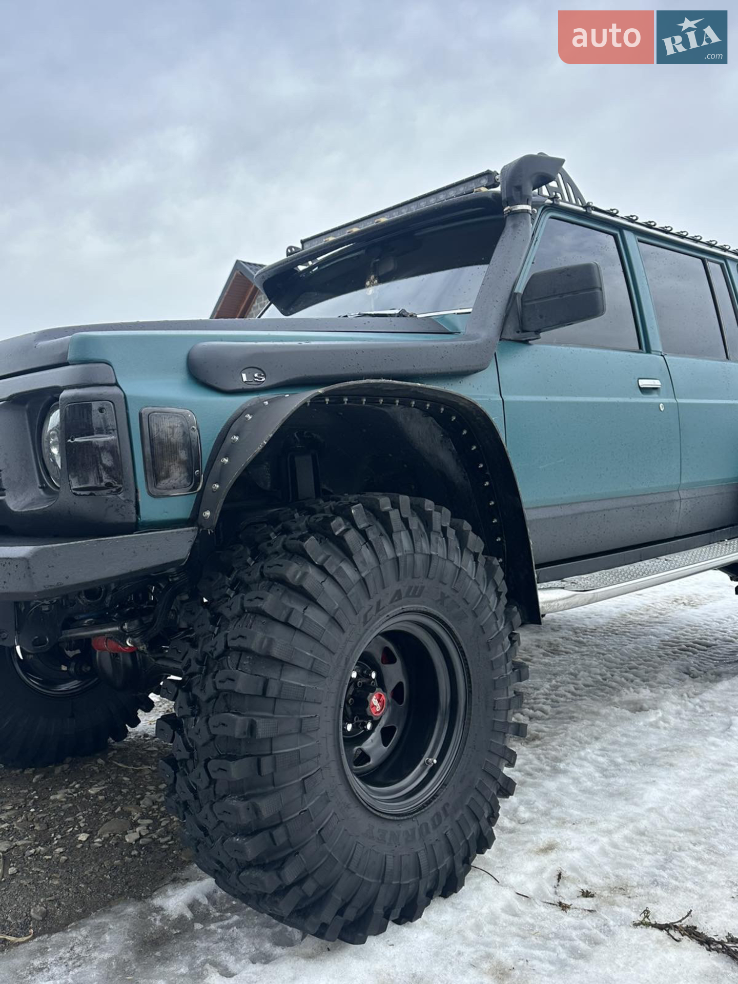 Nissan Patrol, 1994