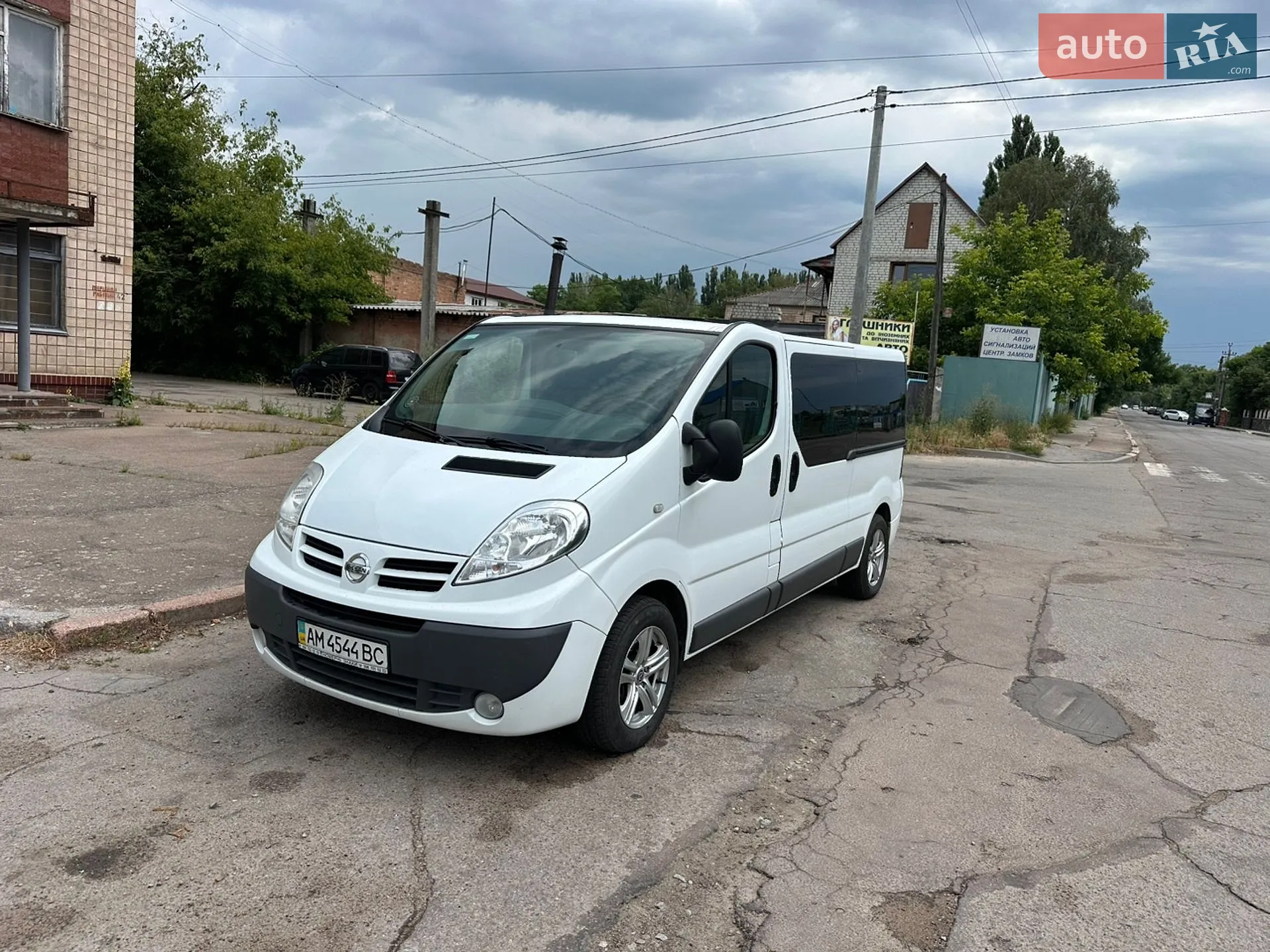Nissan Primastar, 2011