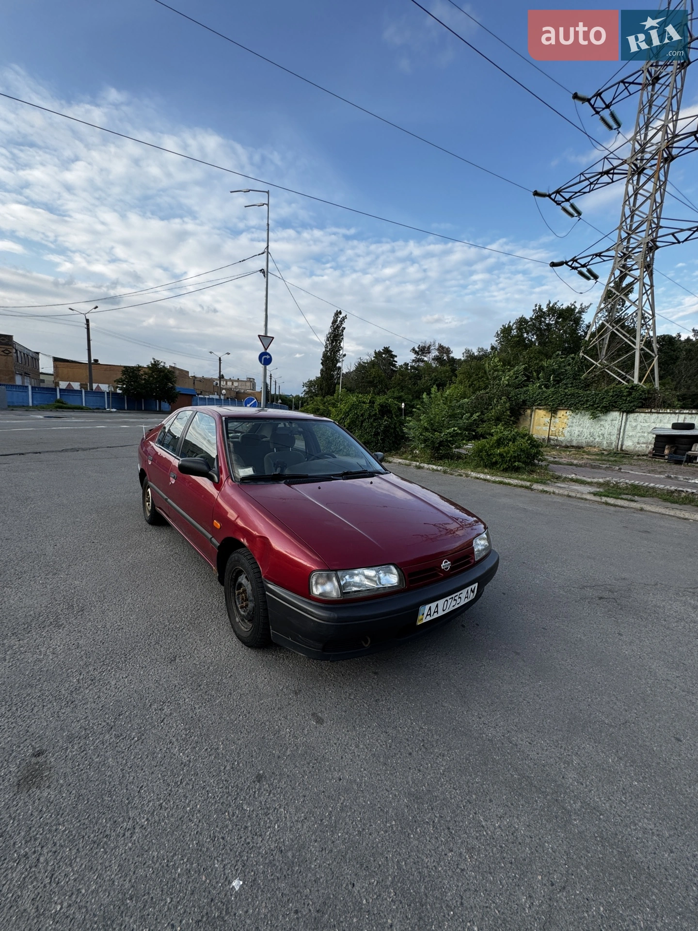 Nissan Primera, 1993