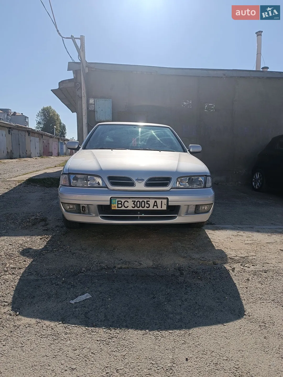 Nissan Primera, 1998