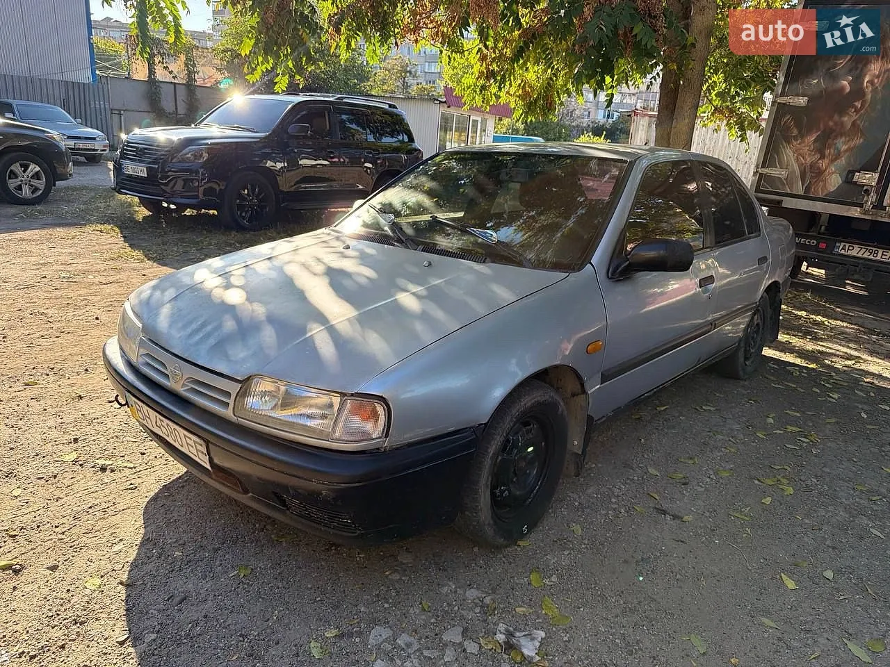 Nissan Primera, 1990