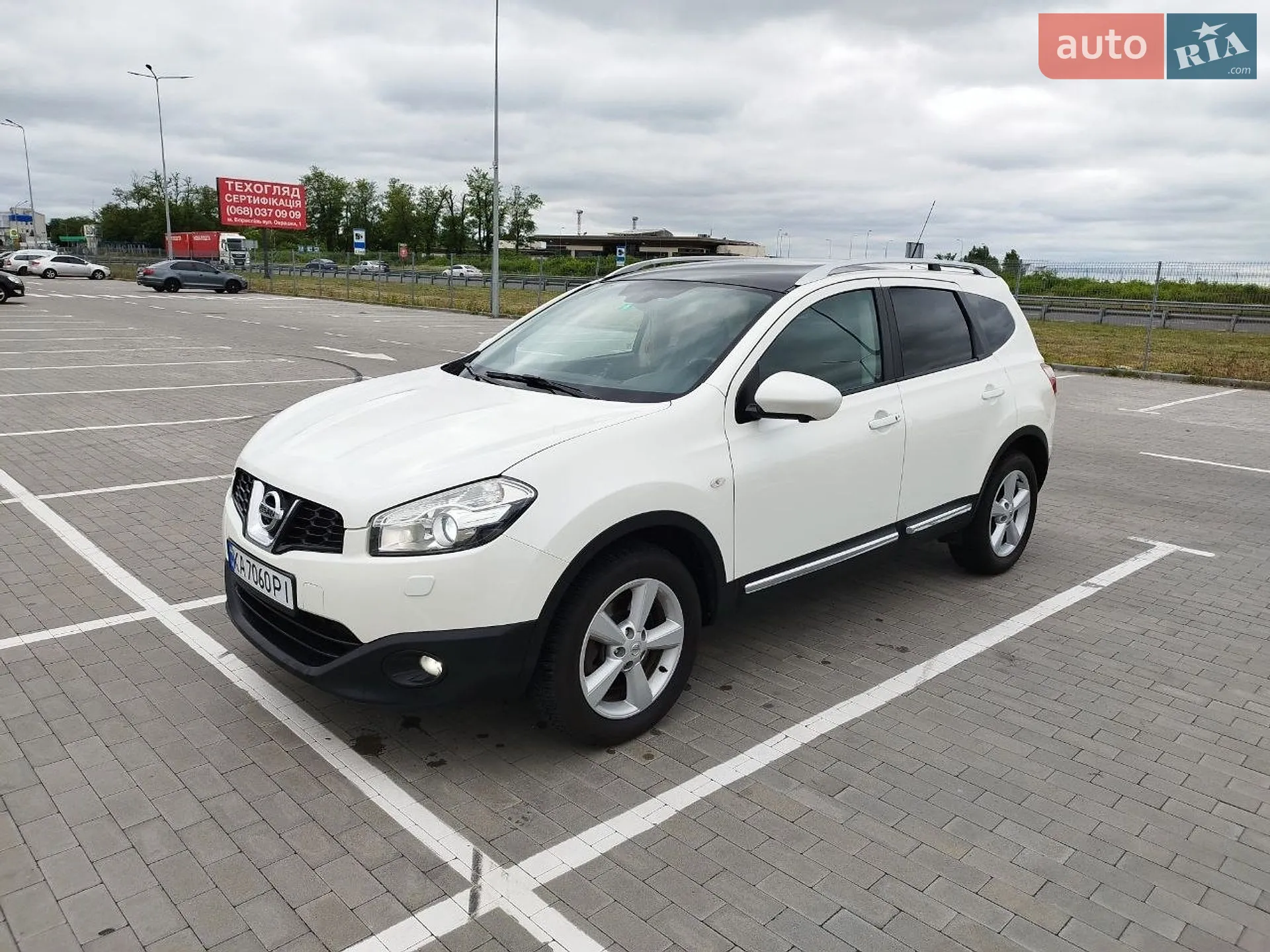 Nissan Qashqai+2, 2013