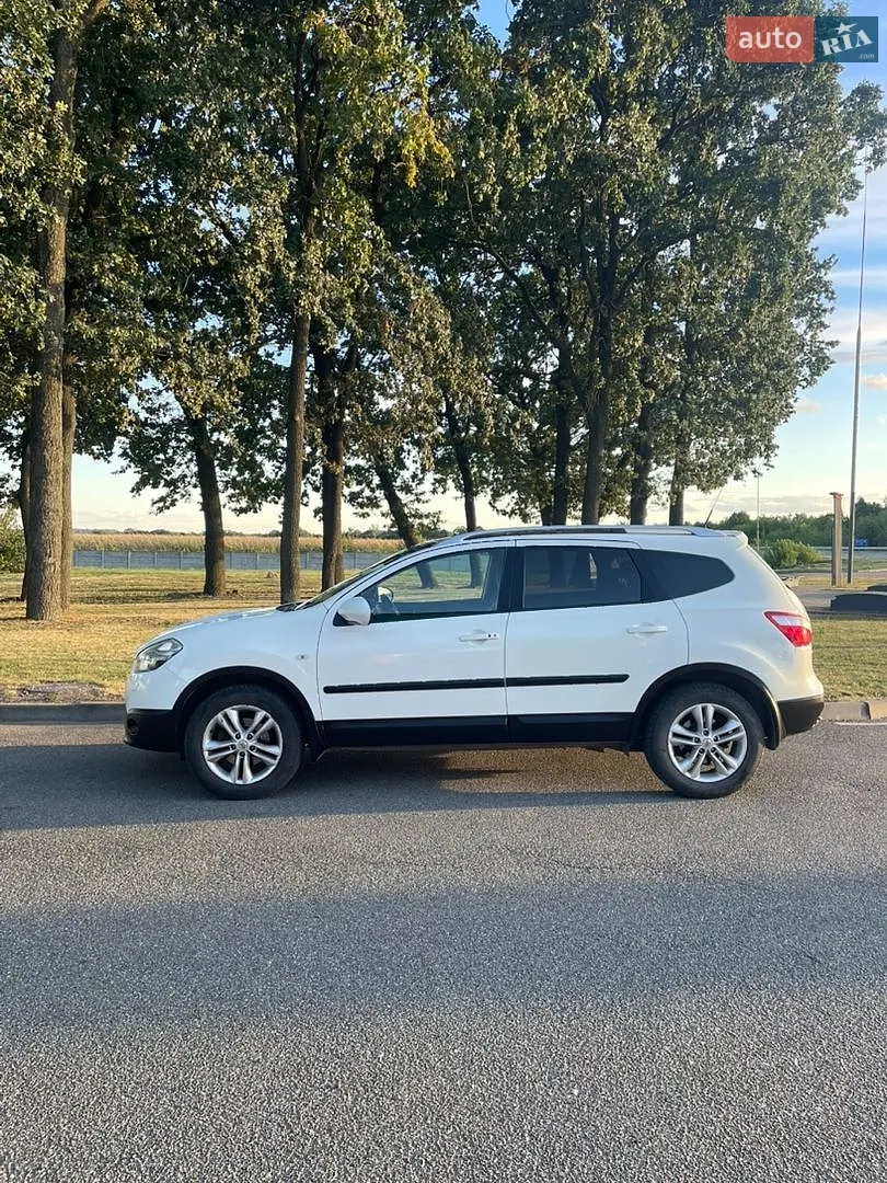 Nissan Qashqai+2, 2011