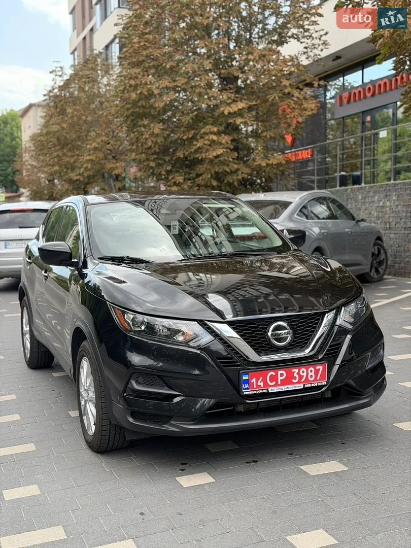 Nissan Rogue Sport, 2021