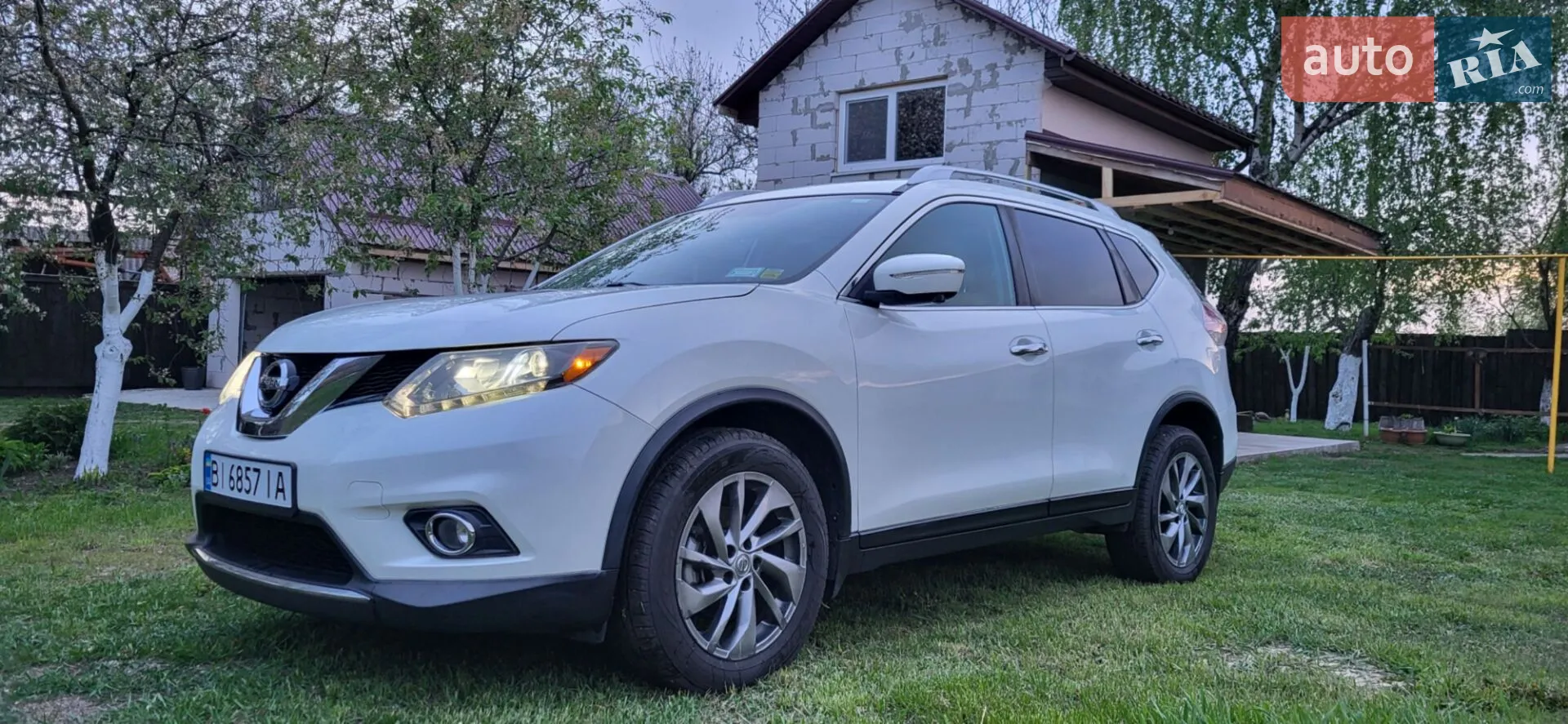 Nissan Rogue, 2015