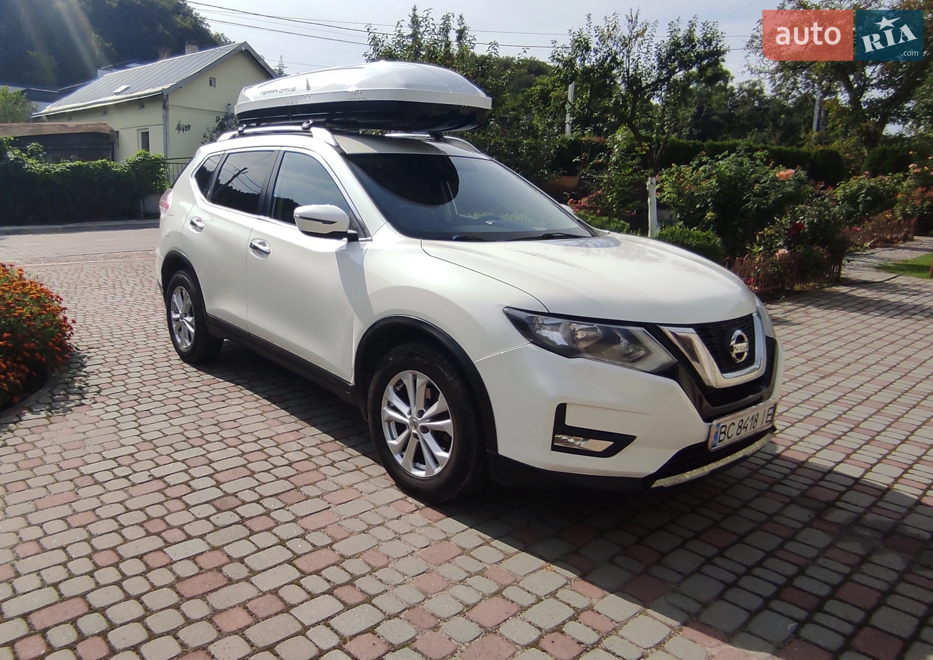 Nissan Rogue, 2015