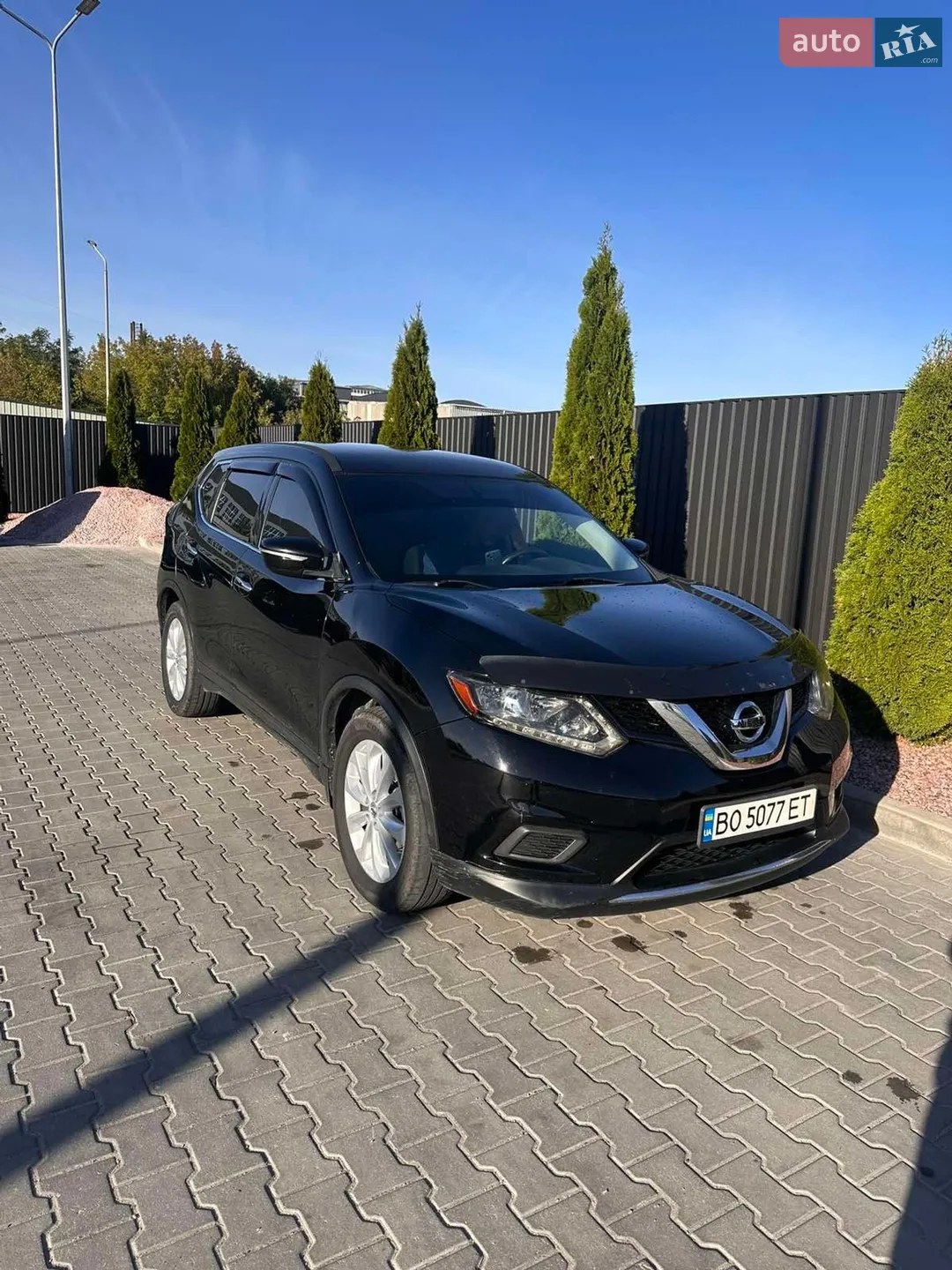 Nissan Rogue, 2015