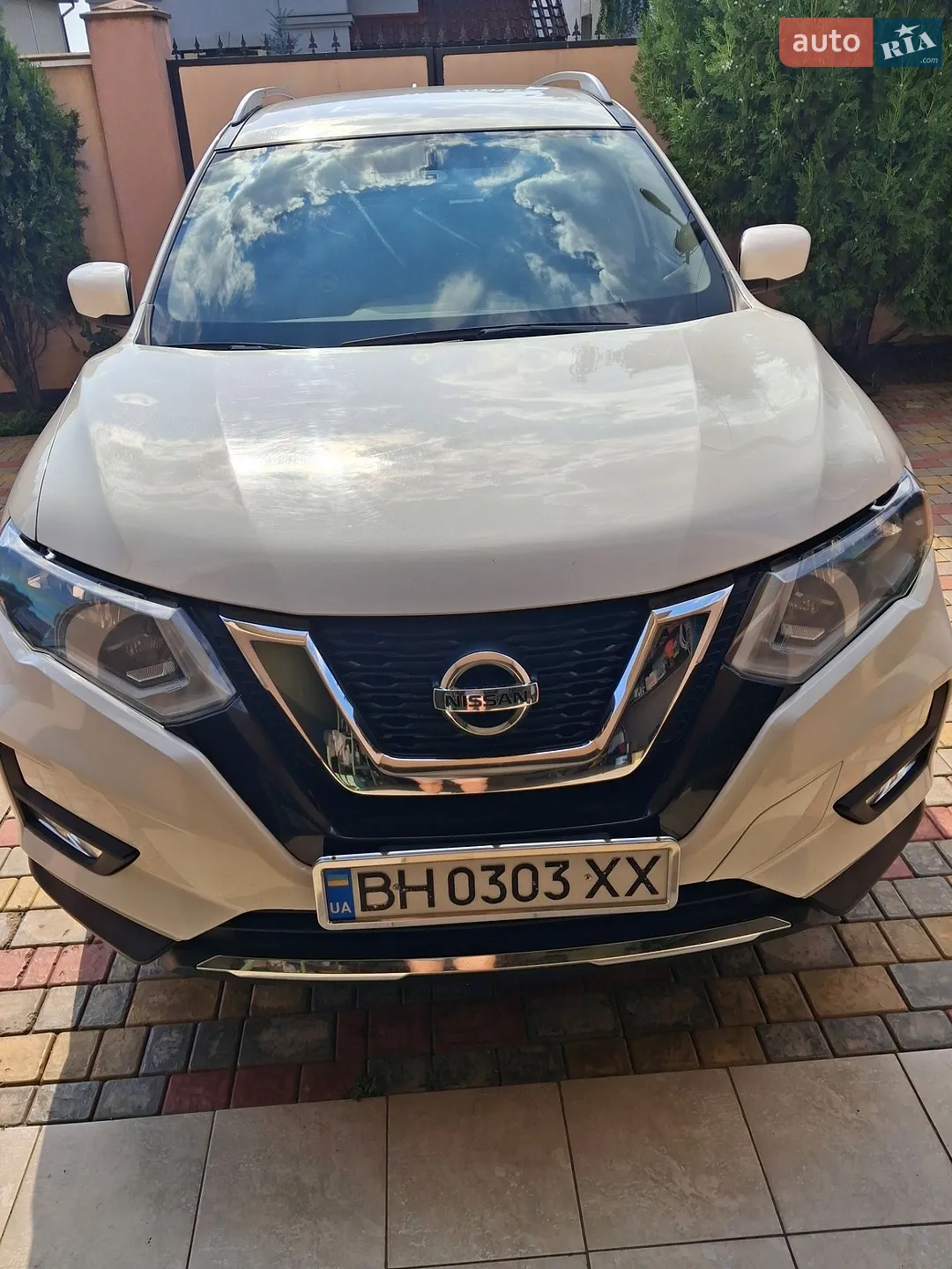 Nissan Rogue, 2016
