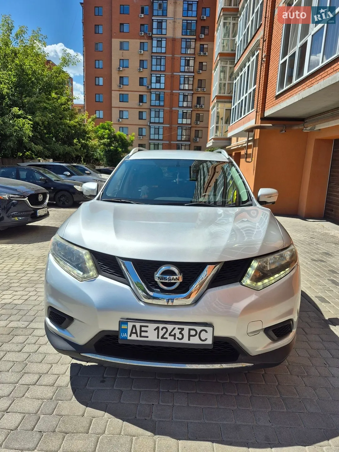 Nissan Rogue, 2015
