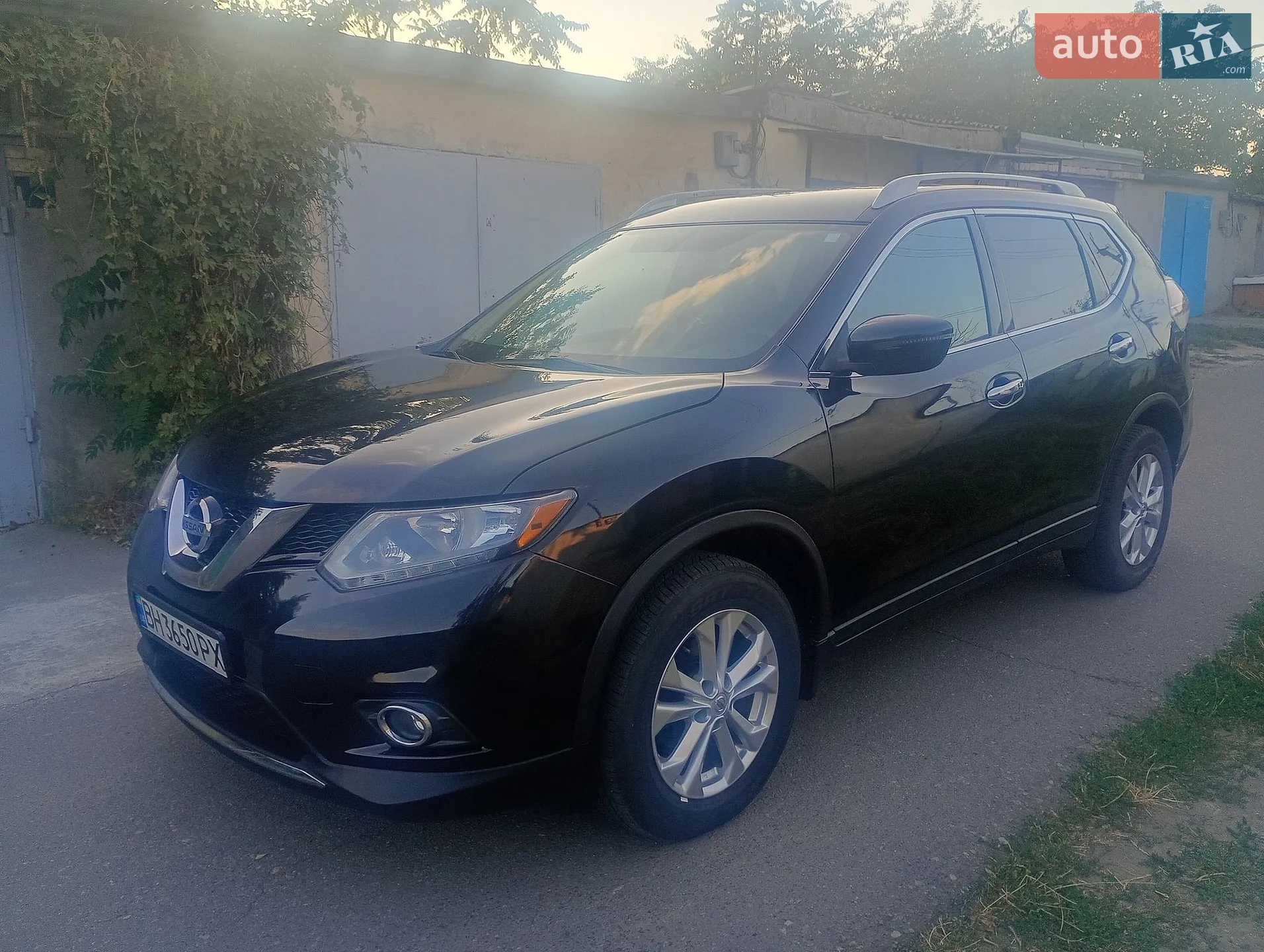 Nissan Rogue, 2016