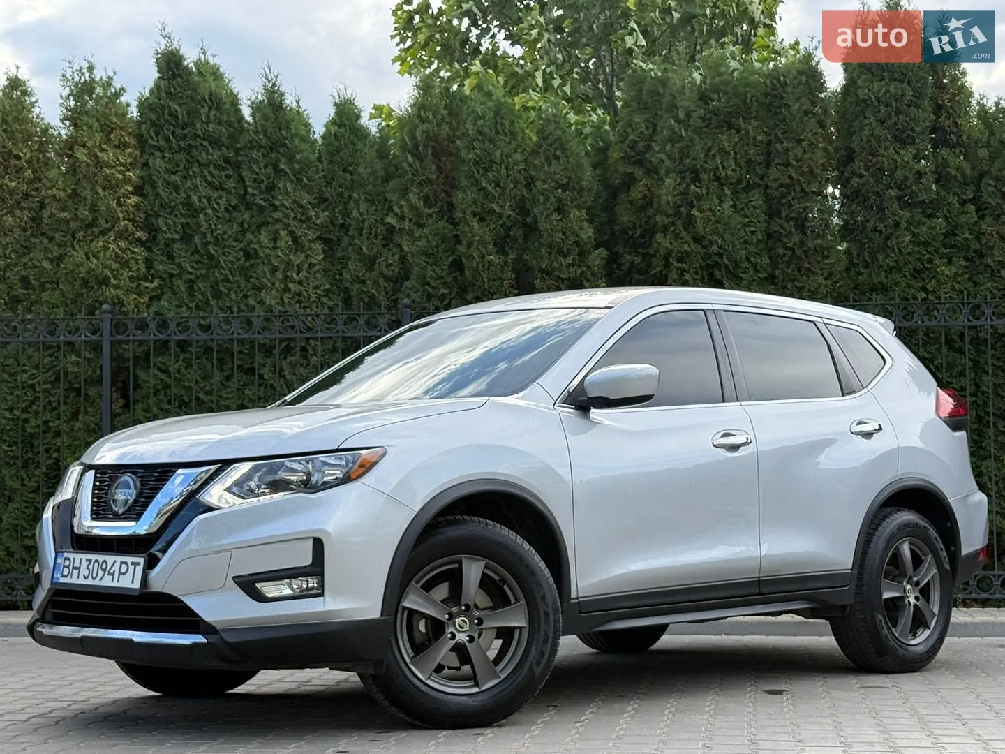 Nissan Rogue, 2017