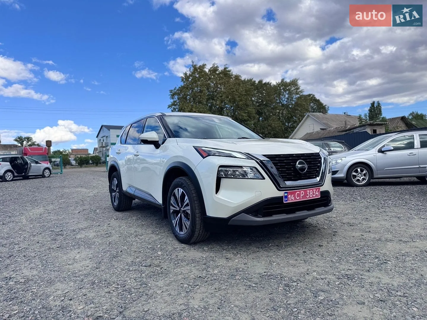 Nissan Rogue, 2020