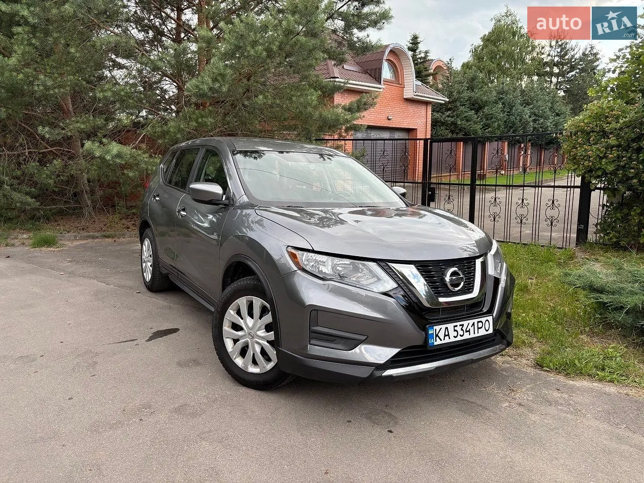Nissan Rogue, 2016