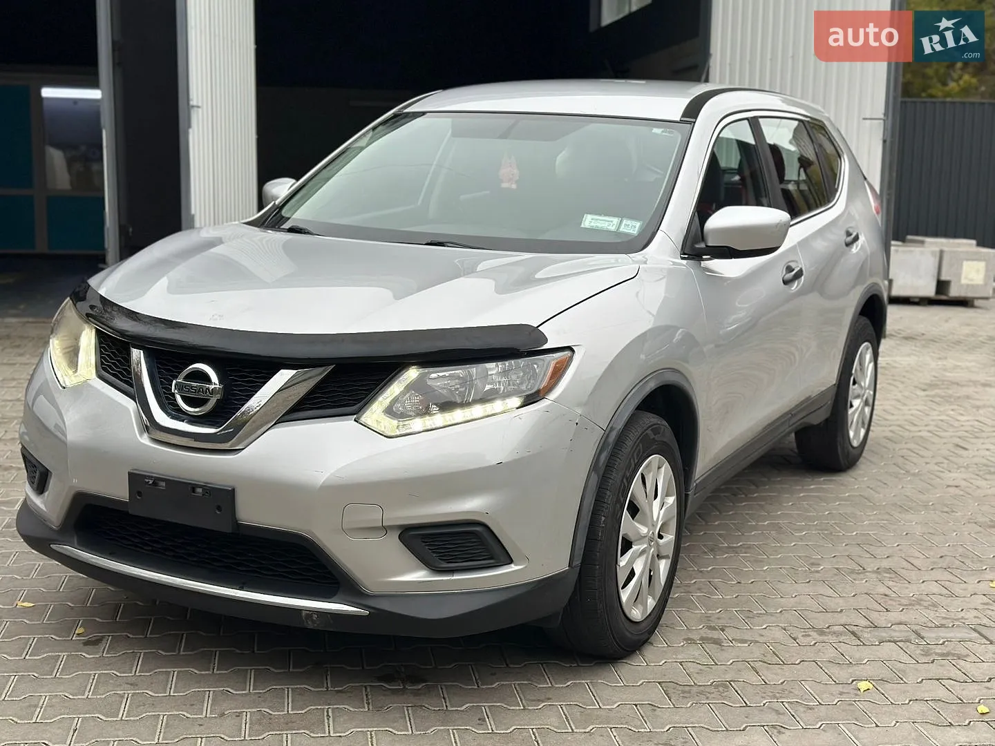 Nissan Rogue, 2016