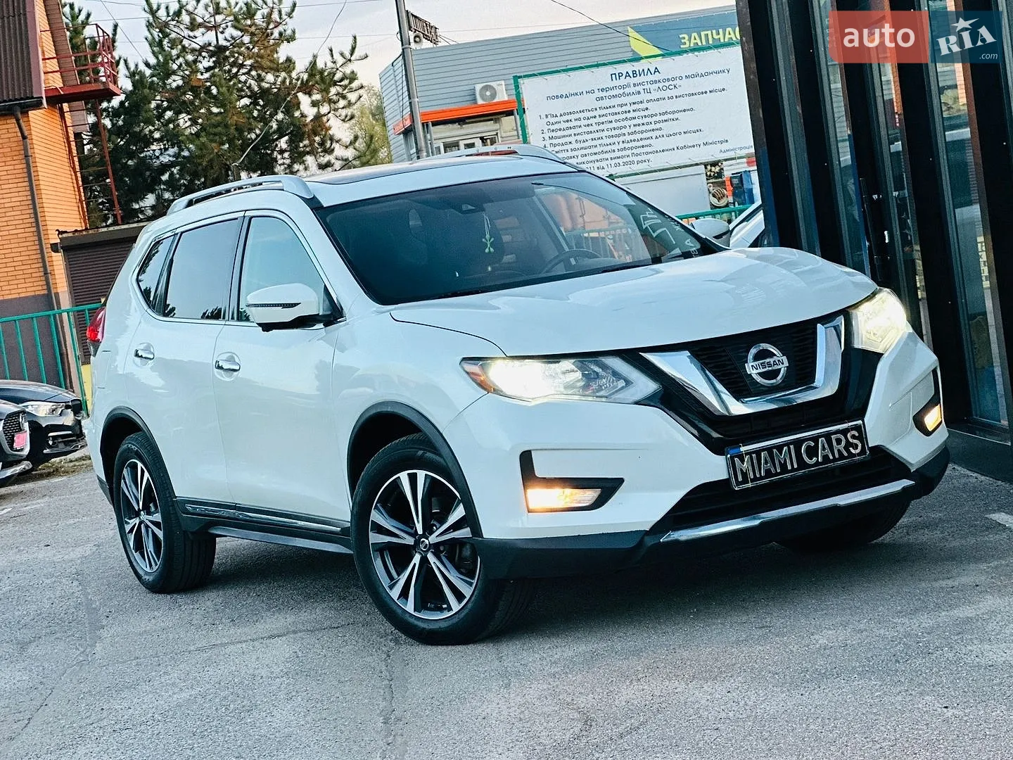 Nissan Rogue, 2017