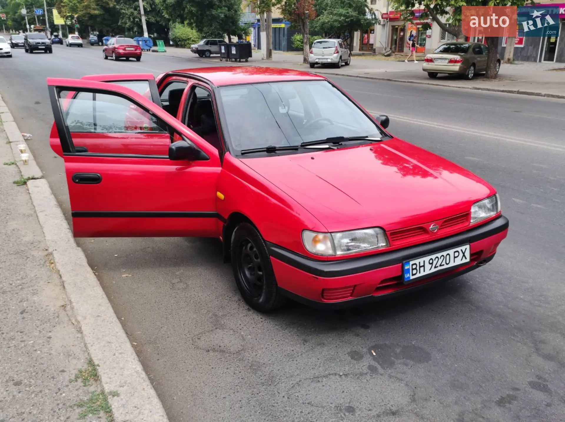 Nissan Sunny, 1993