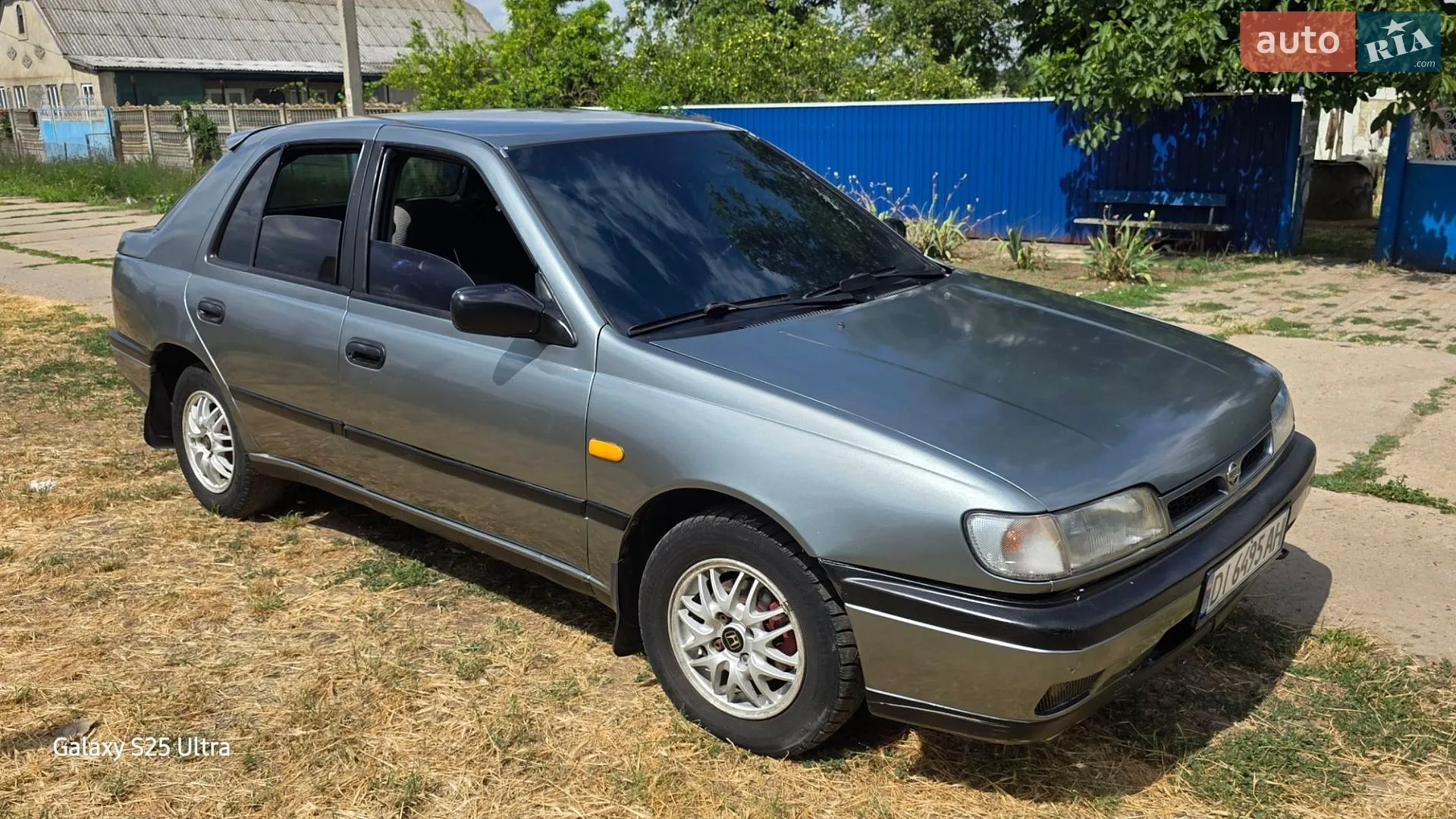 Nissan Sunny, 1992