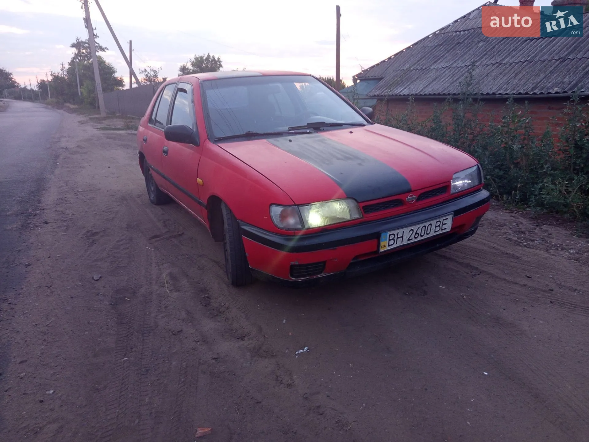 Nissan Sunny, 1992