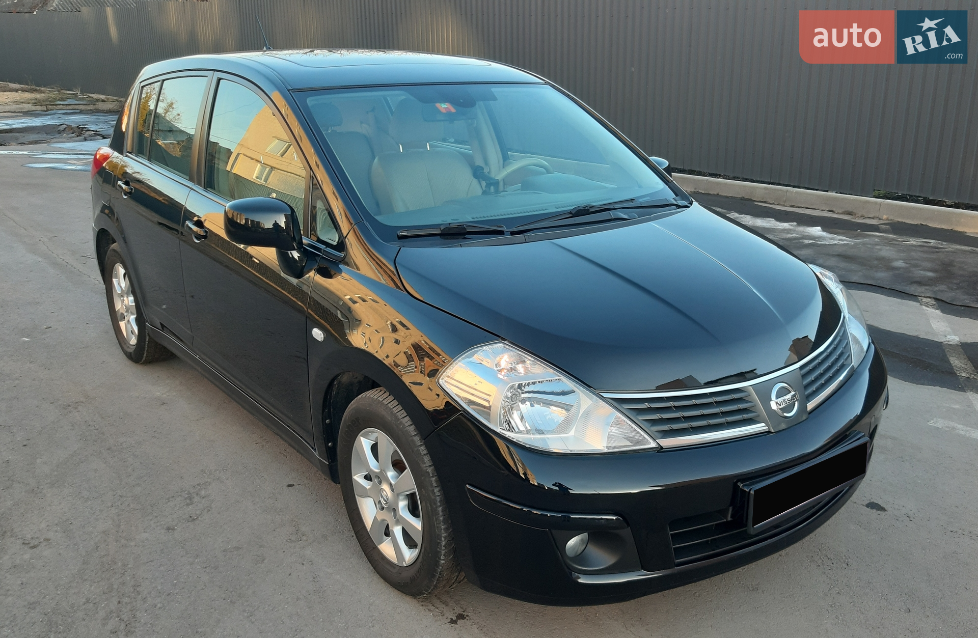 Nissan TIIDA, 2008