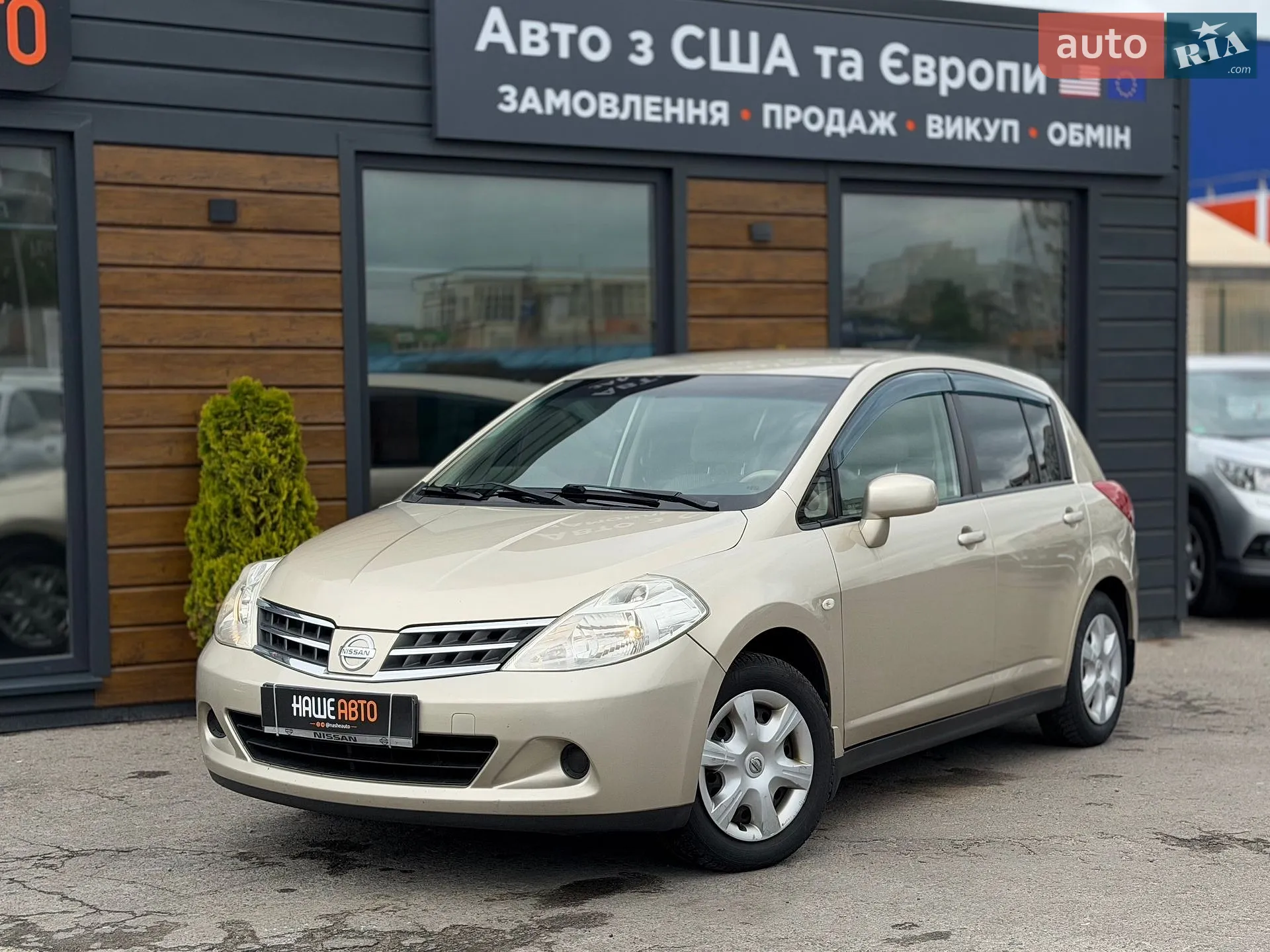 Nissan TIIDA, 2010