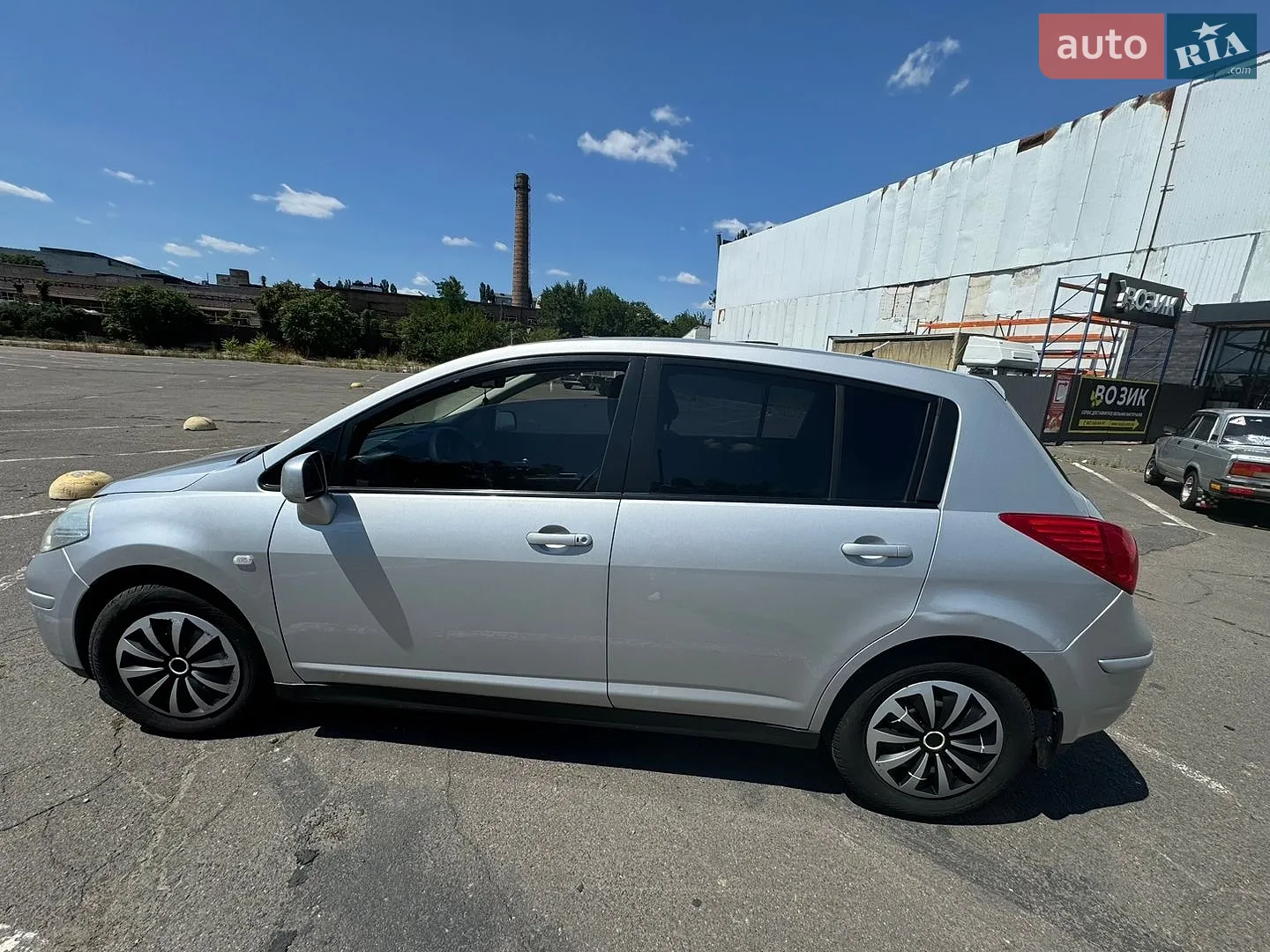 Nissan TIIDA, 2008
