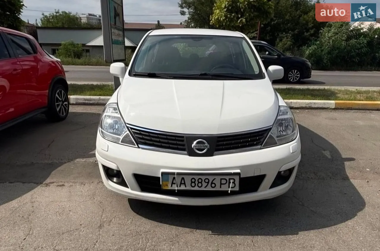 Nissan TIIDA, 2012