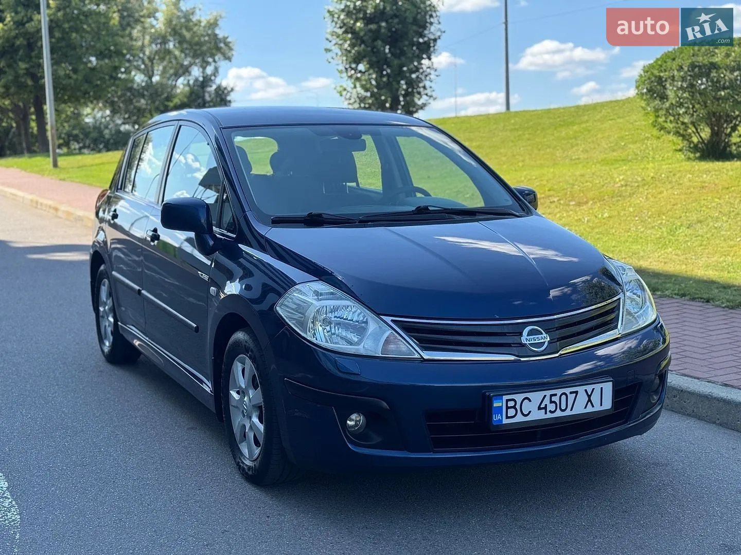 Nissan TIIDA, 2012