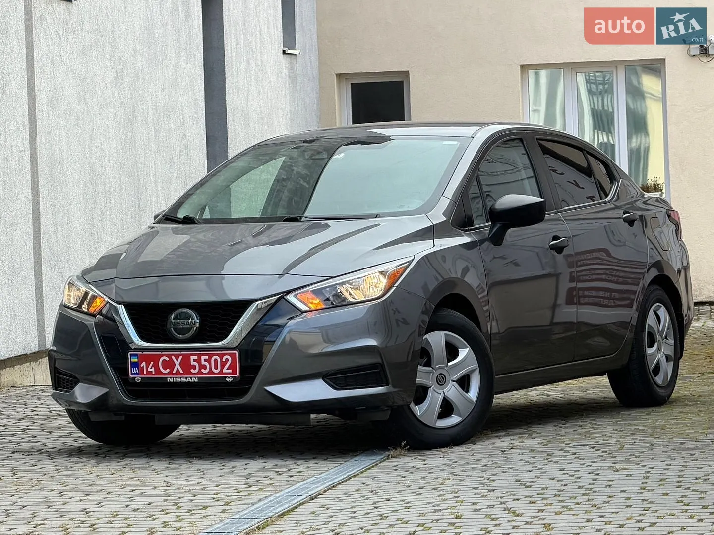Nissan Versa, 2020