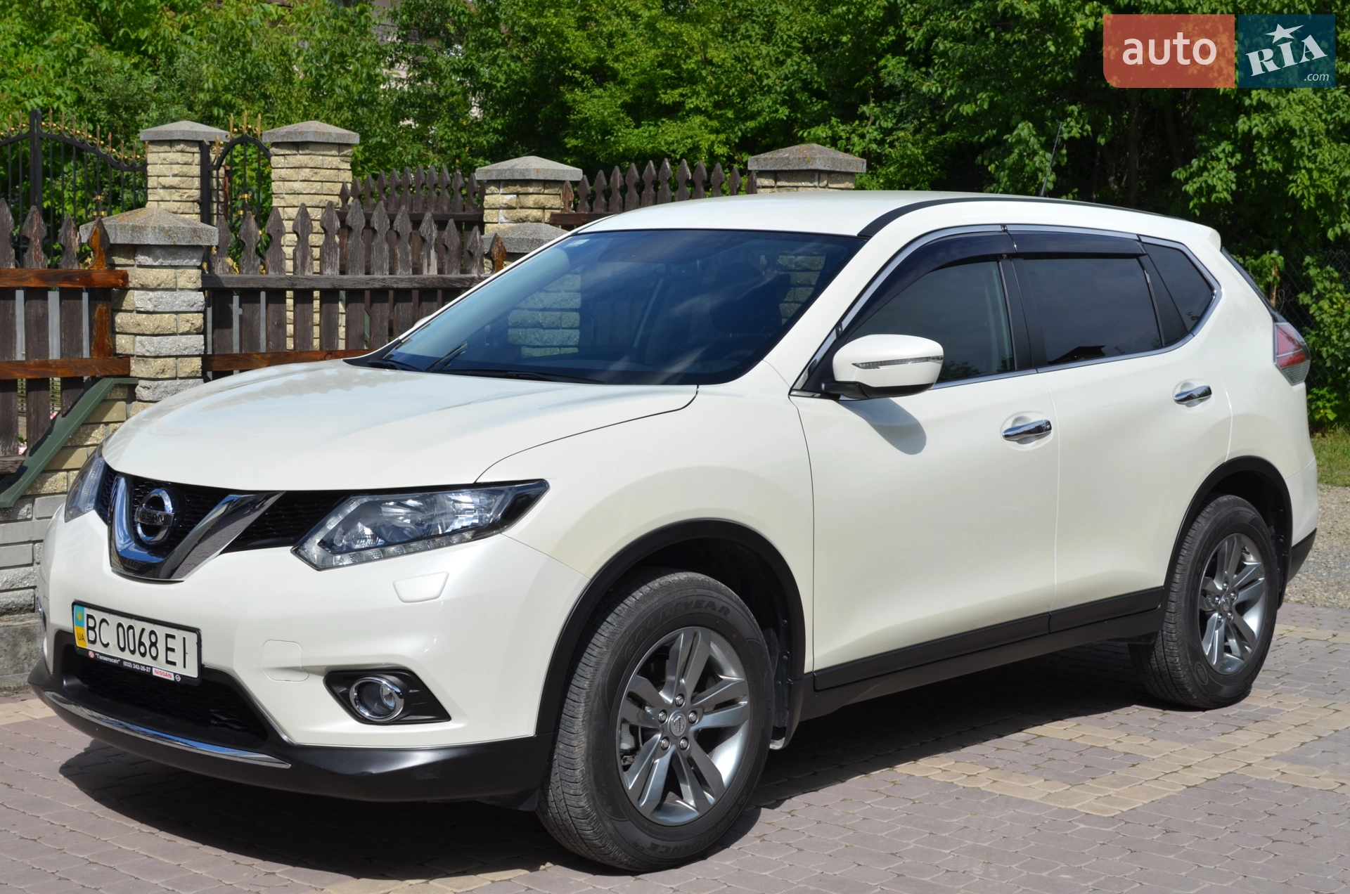 Nissan X-Trail, 2015