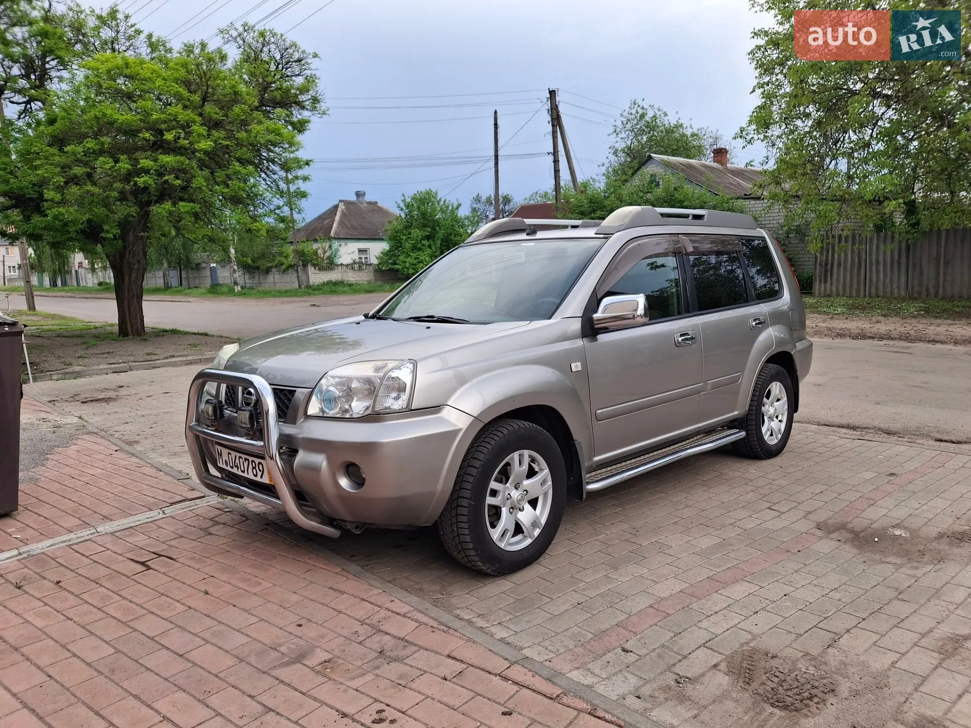 Nissan X-Trail, 2004