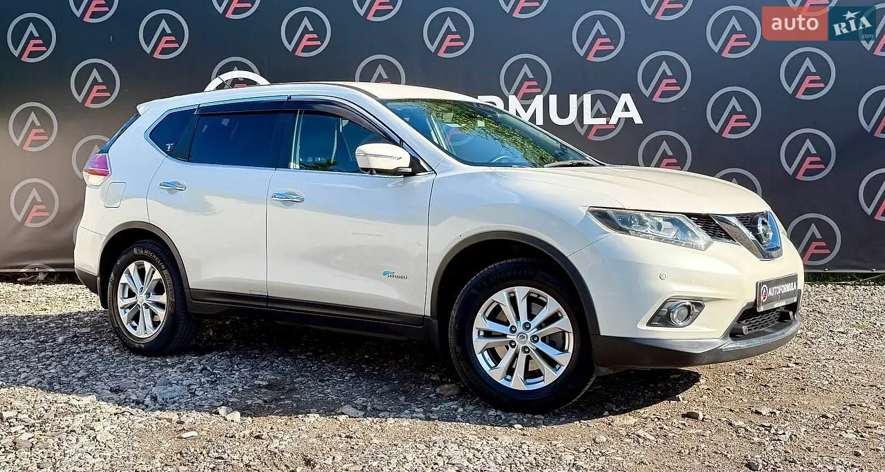 Nissan X-Trail, 2015