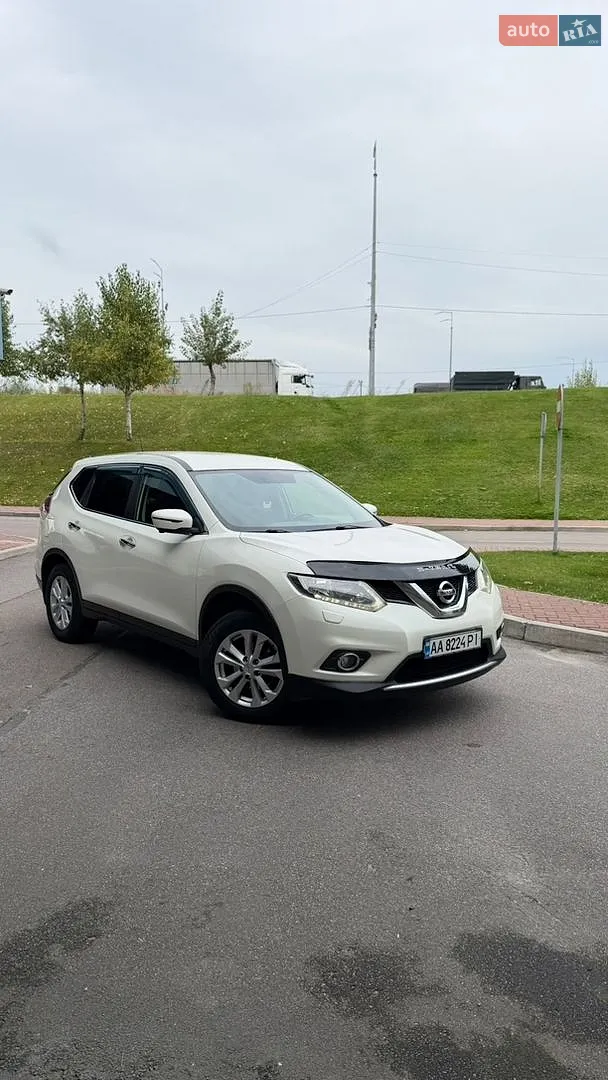 Nissan X-Trail, 2015