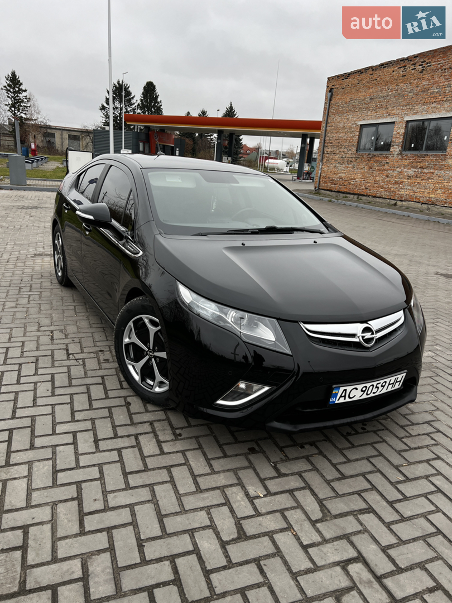 Opel Ampera, 2012