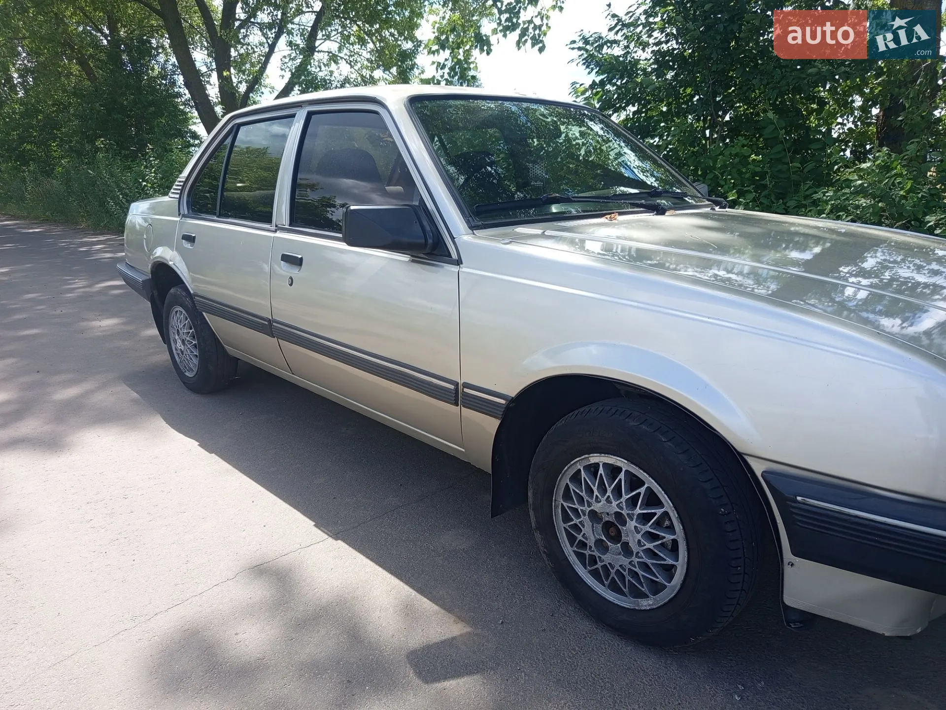 Opel Ascona, 1988